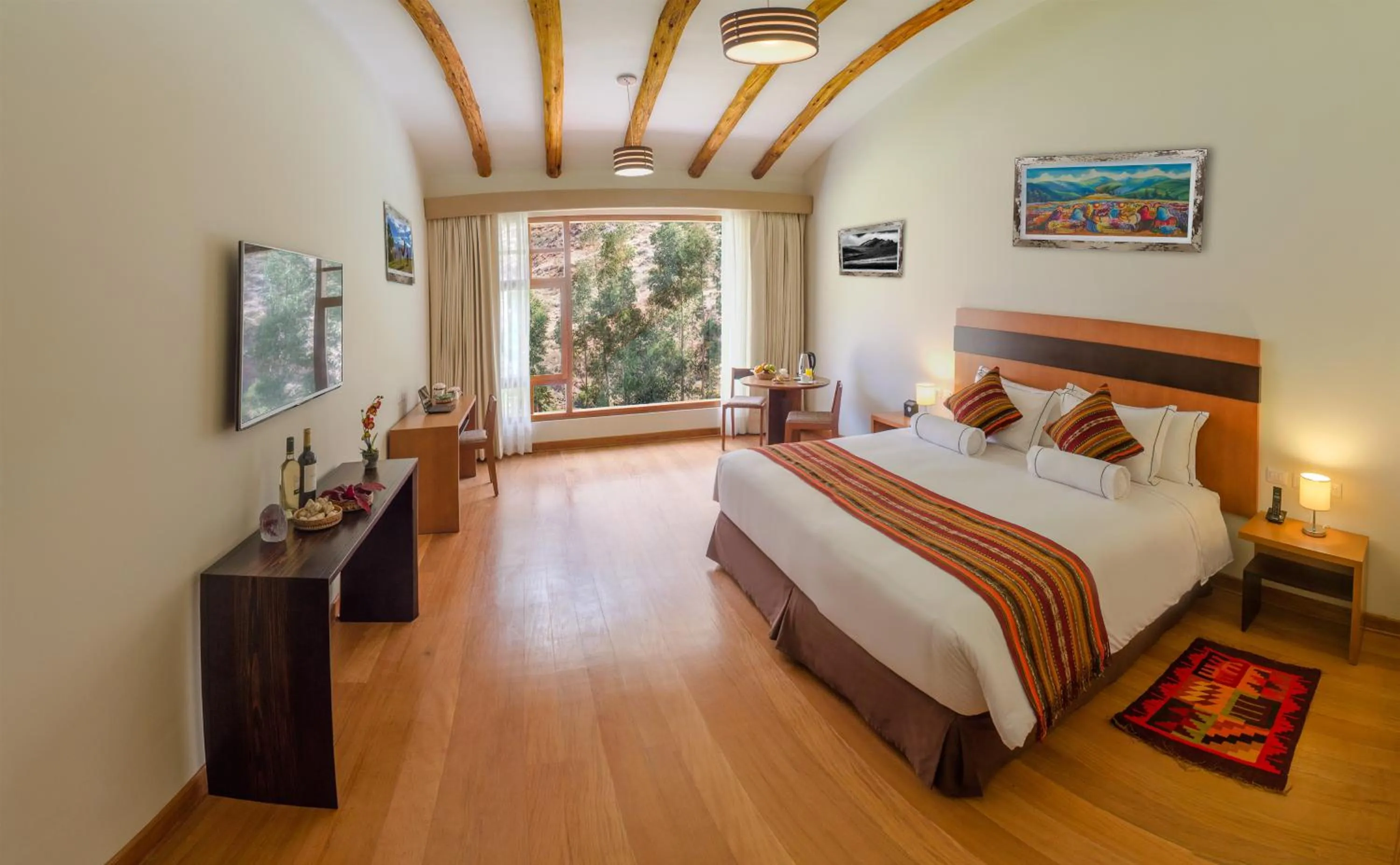 Photo of the whole room, Bed in Taypikala Deluxe Valle Sagrado