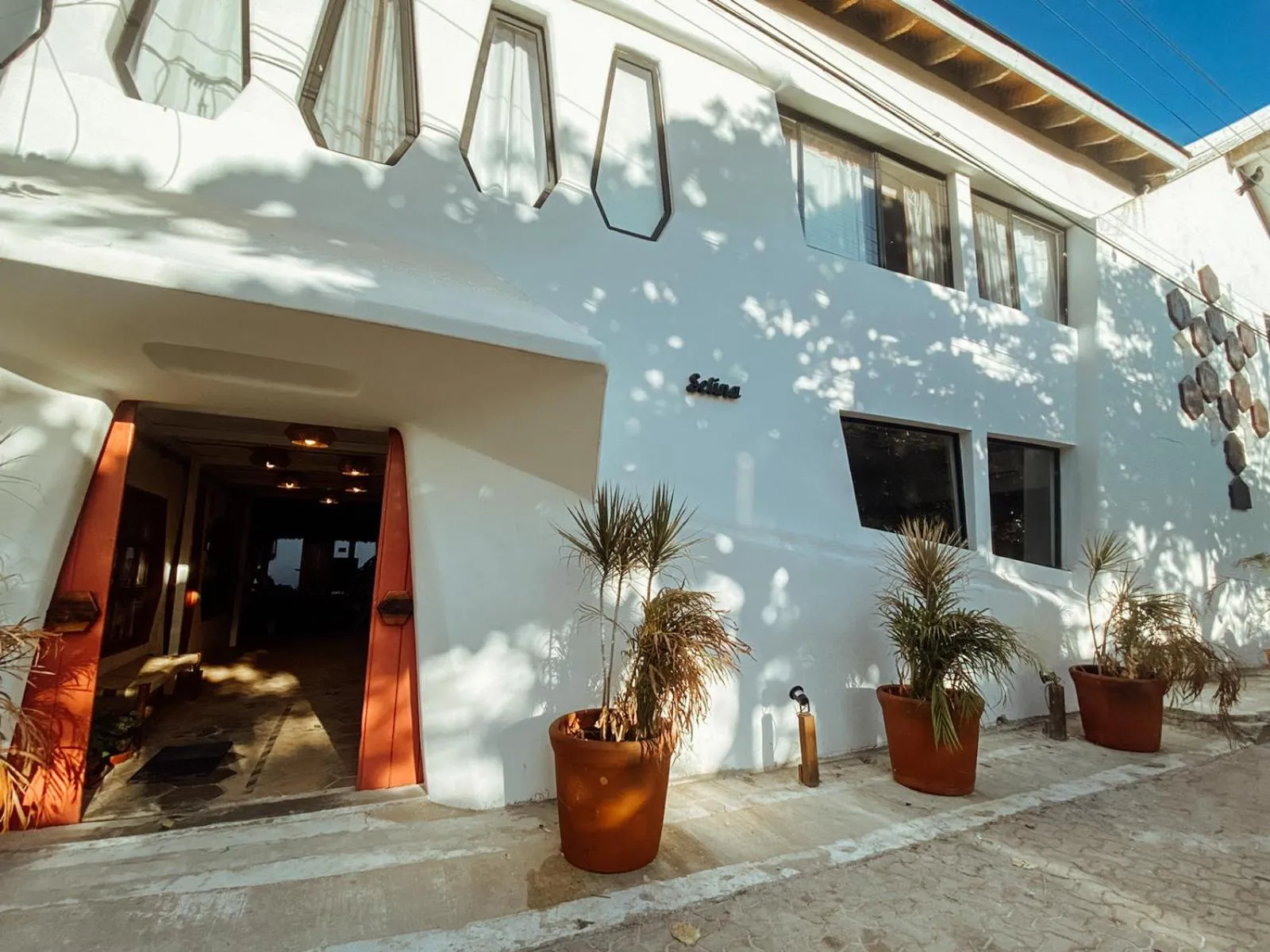 Facade/entrance in Selina Poc Na Isla Mujeres