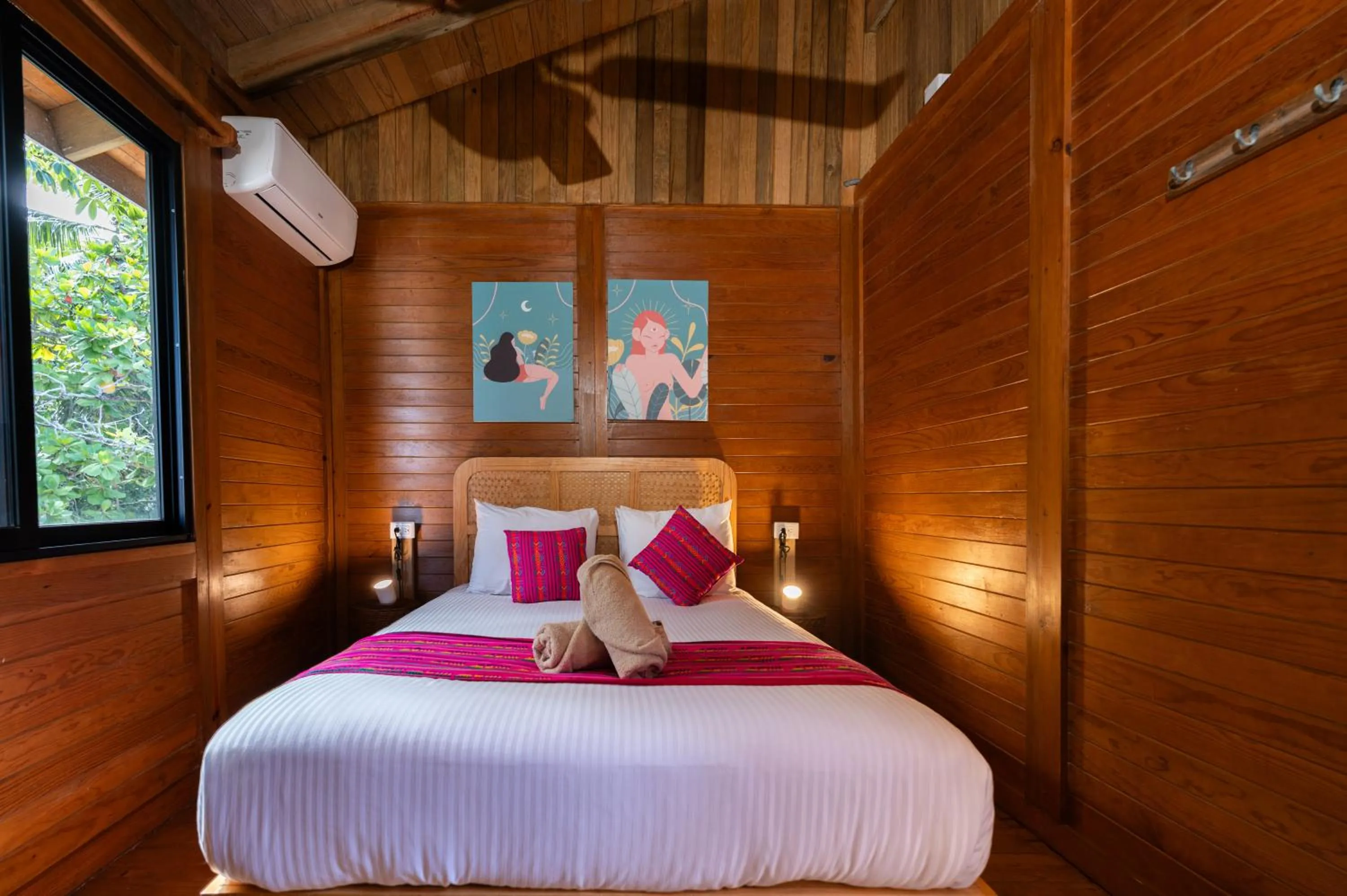 Photo of the whole room, Bed in Nílu Isla Mujeres by Selina