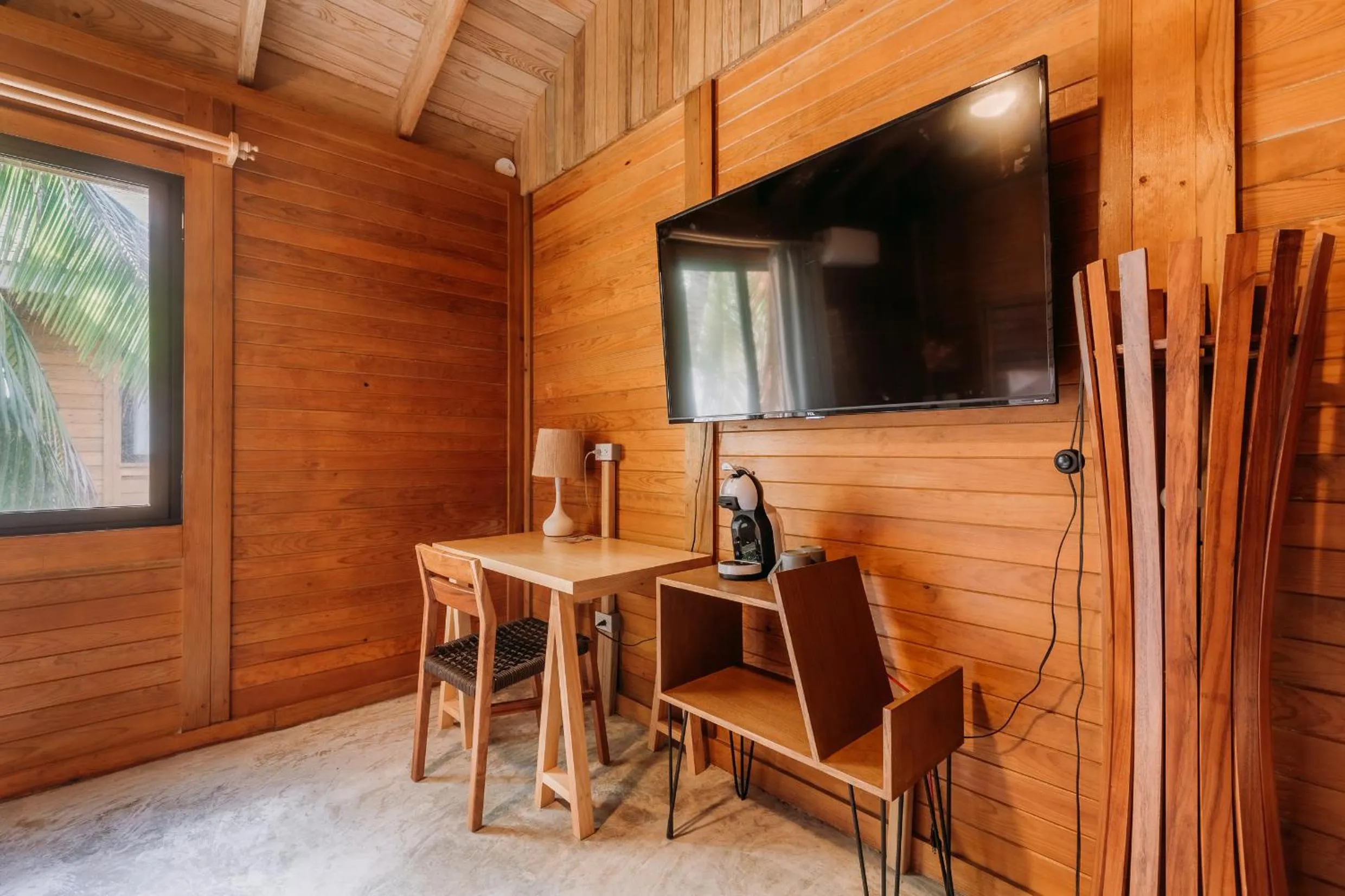 TV and multimedia in Selina Poc Na Isla Mujeres