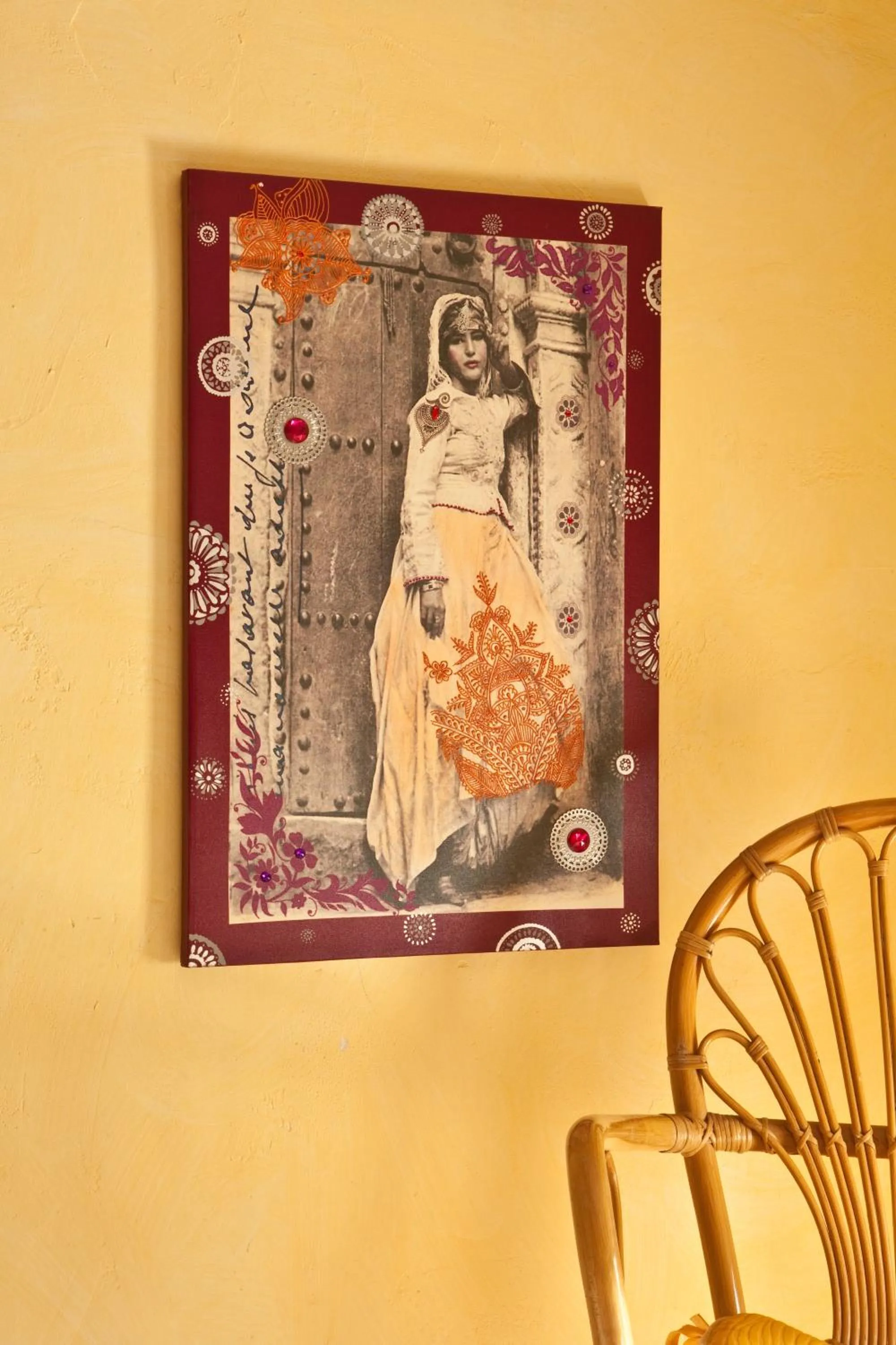 Decorative detail in Mas La Jaina