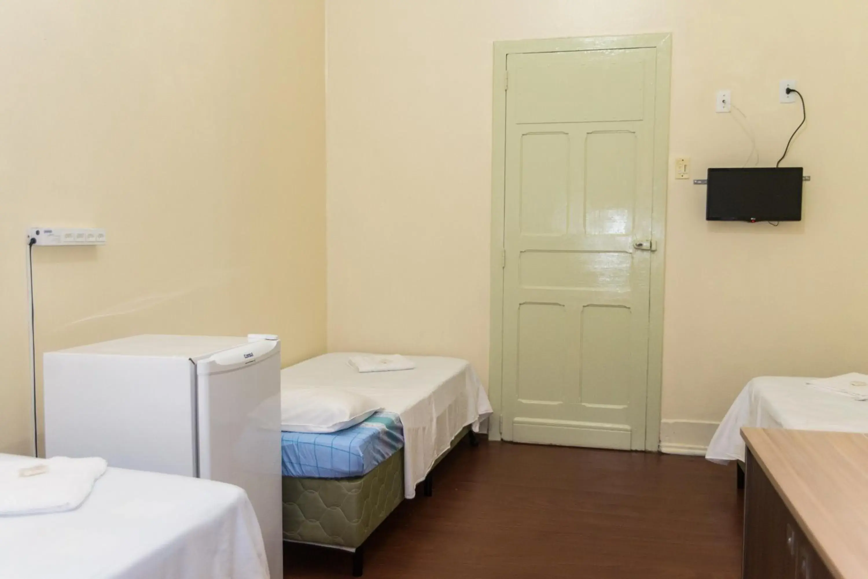 Economy Triple Room in Hotel Palácio - Próx ao Hospital Santa Casa Economy Triple Room in Hotel Palácio - Próx ao Hospital Santa Casa
