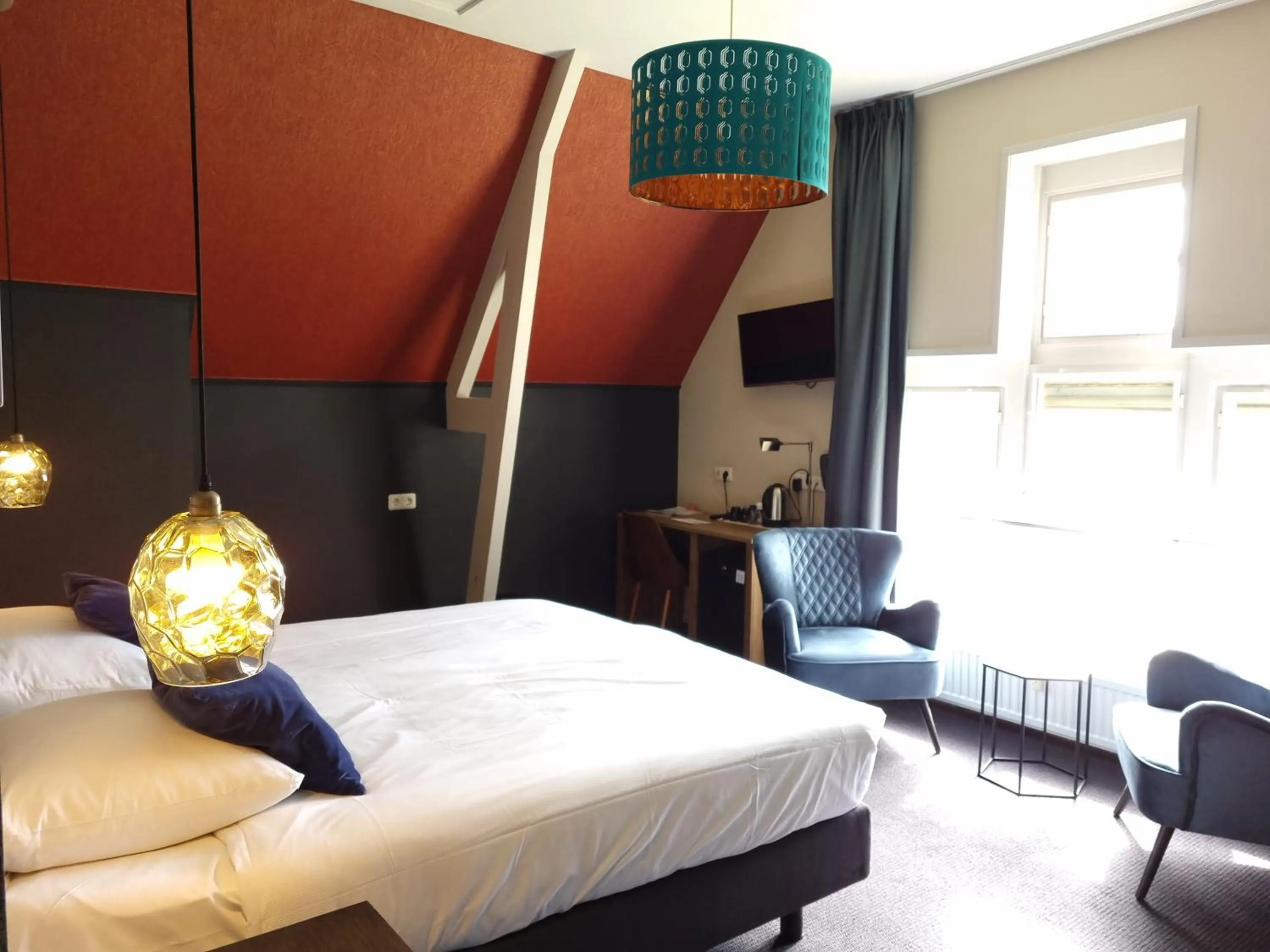 Bedroom, Bed in Rijksmonument Hotel de Sprenck - including free private parking