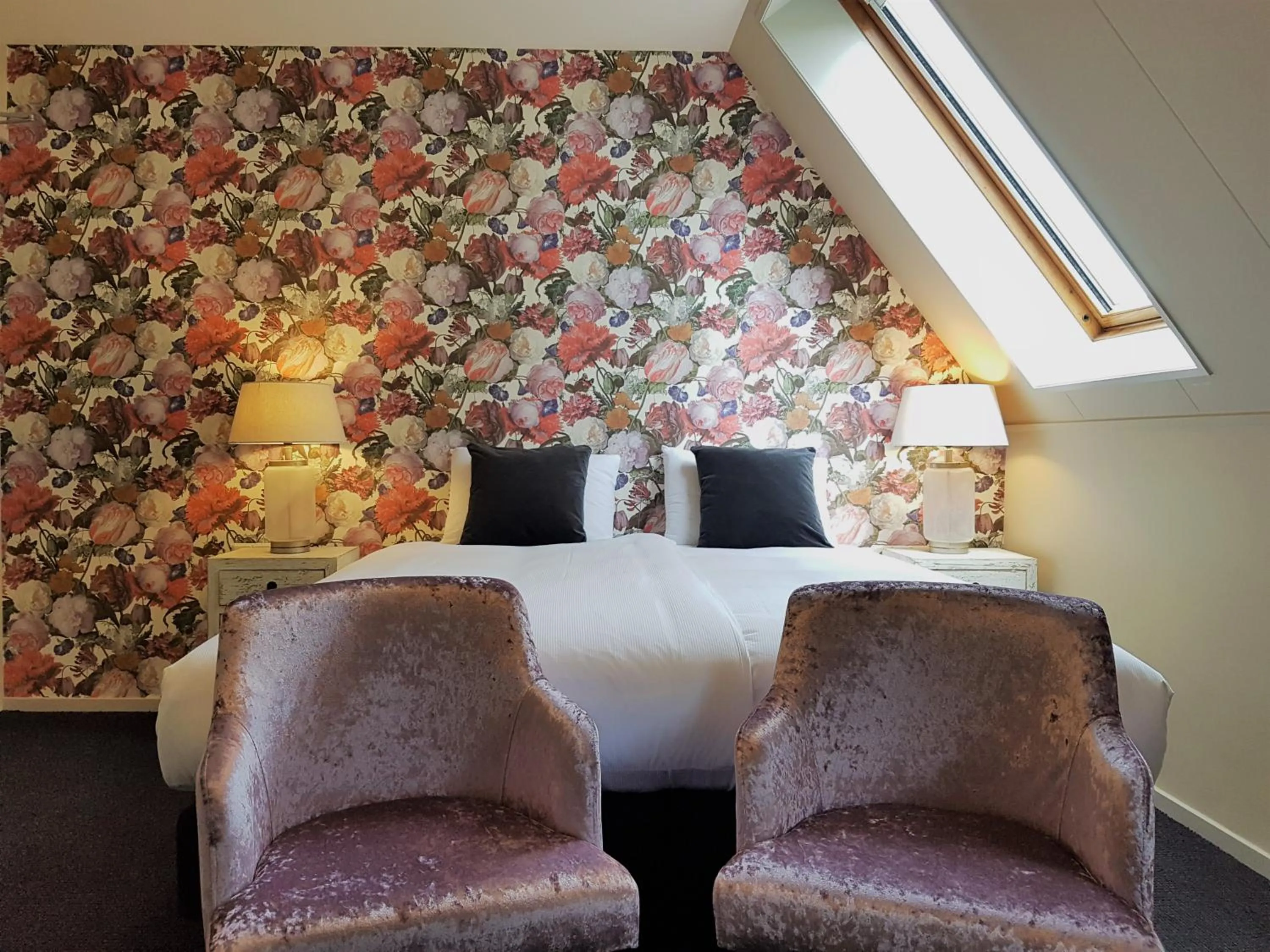 Bedroom, Bed in Rijksmonument Hotel de Sprenck - including free private parking