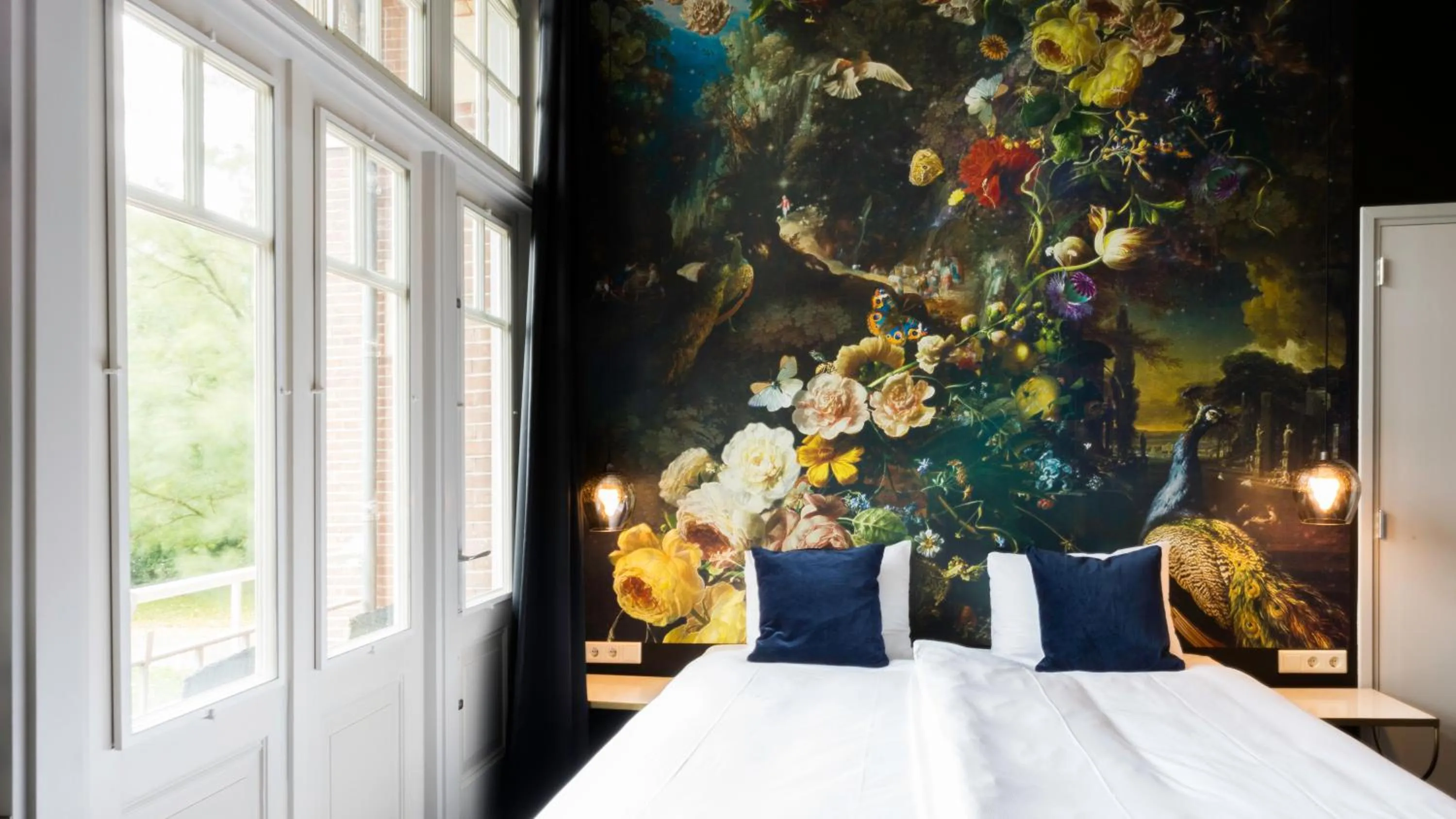 Bedroom, Bed in Rijksmonument Hotel de Sprenck - including free private parking