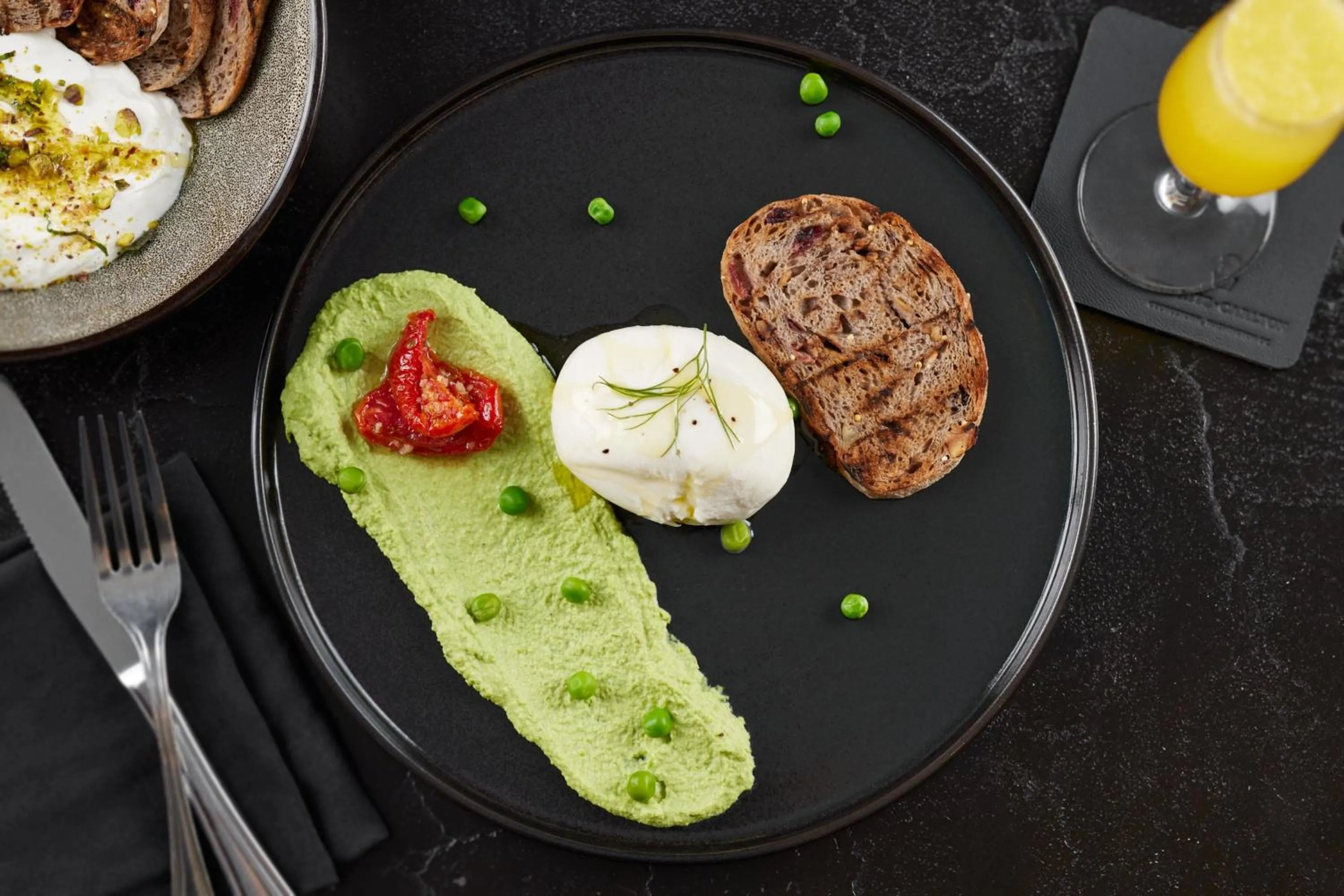 Restaurant/places to eat in The Ritz-Carlton Georgetown, Washington, D.C.