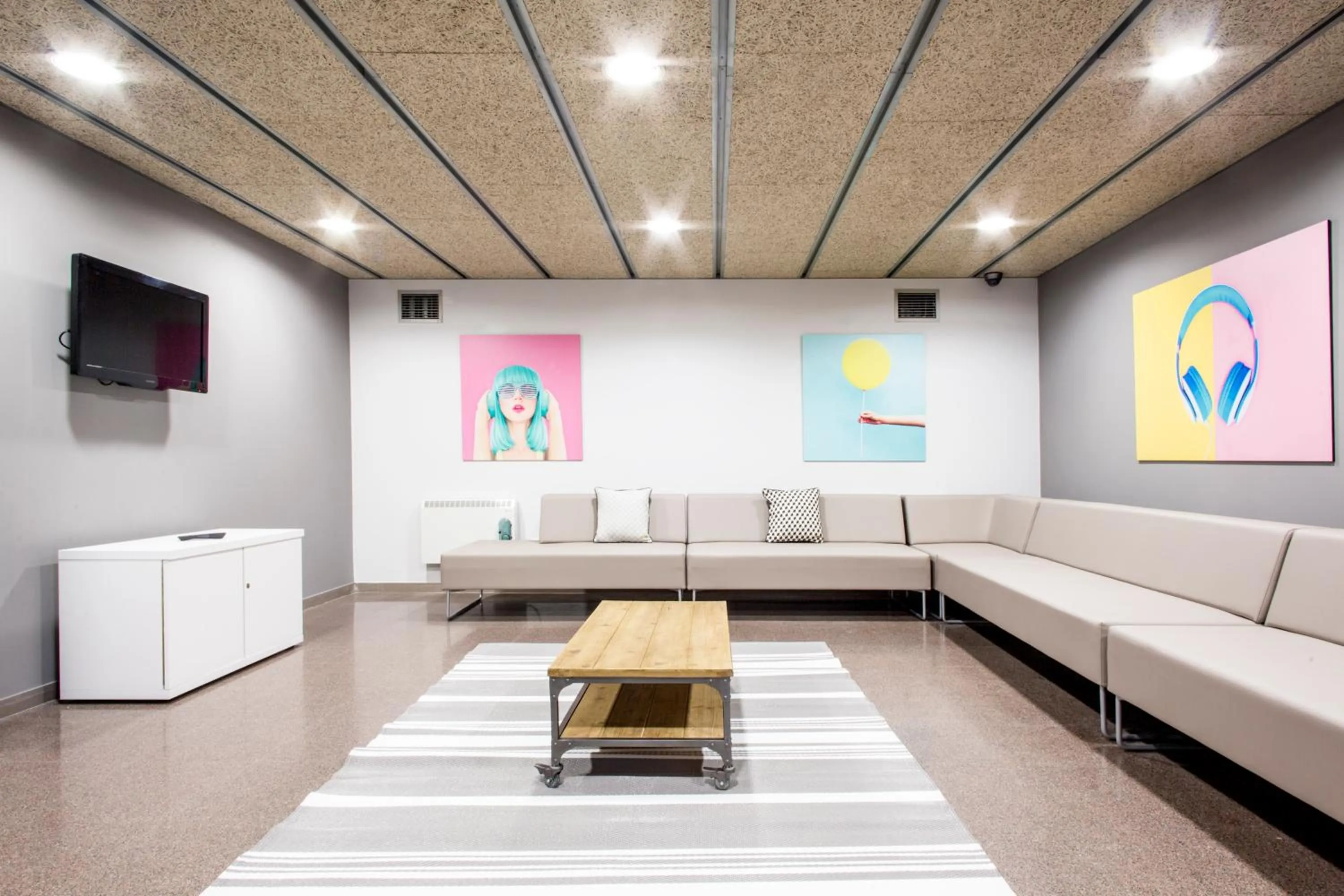 Communal lounge/ TV room in Residencia Universitaria Resa As Burgas