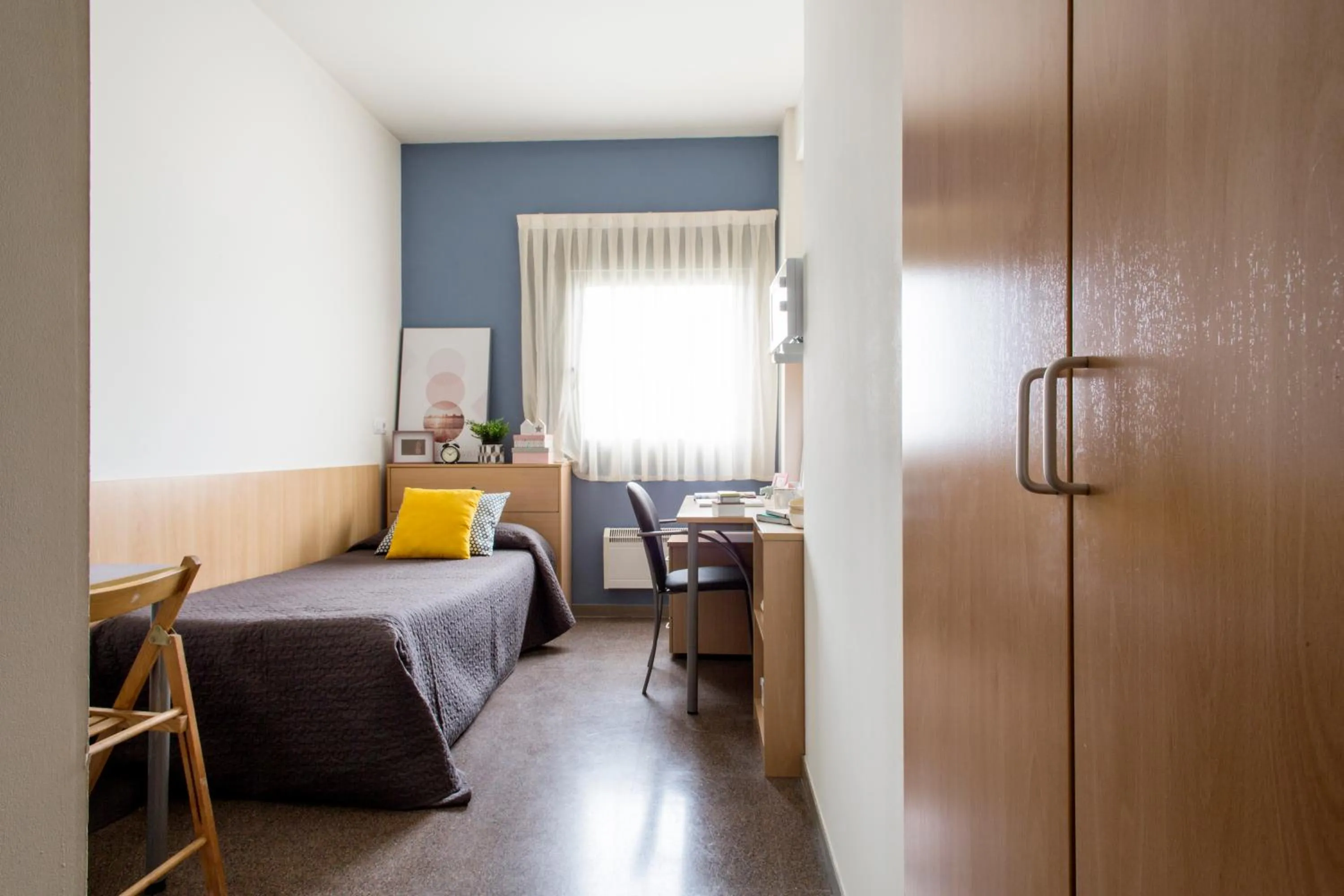 Seating area, Bed in Residencia Universitaria Resa As Burgas