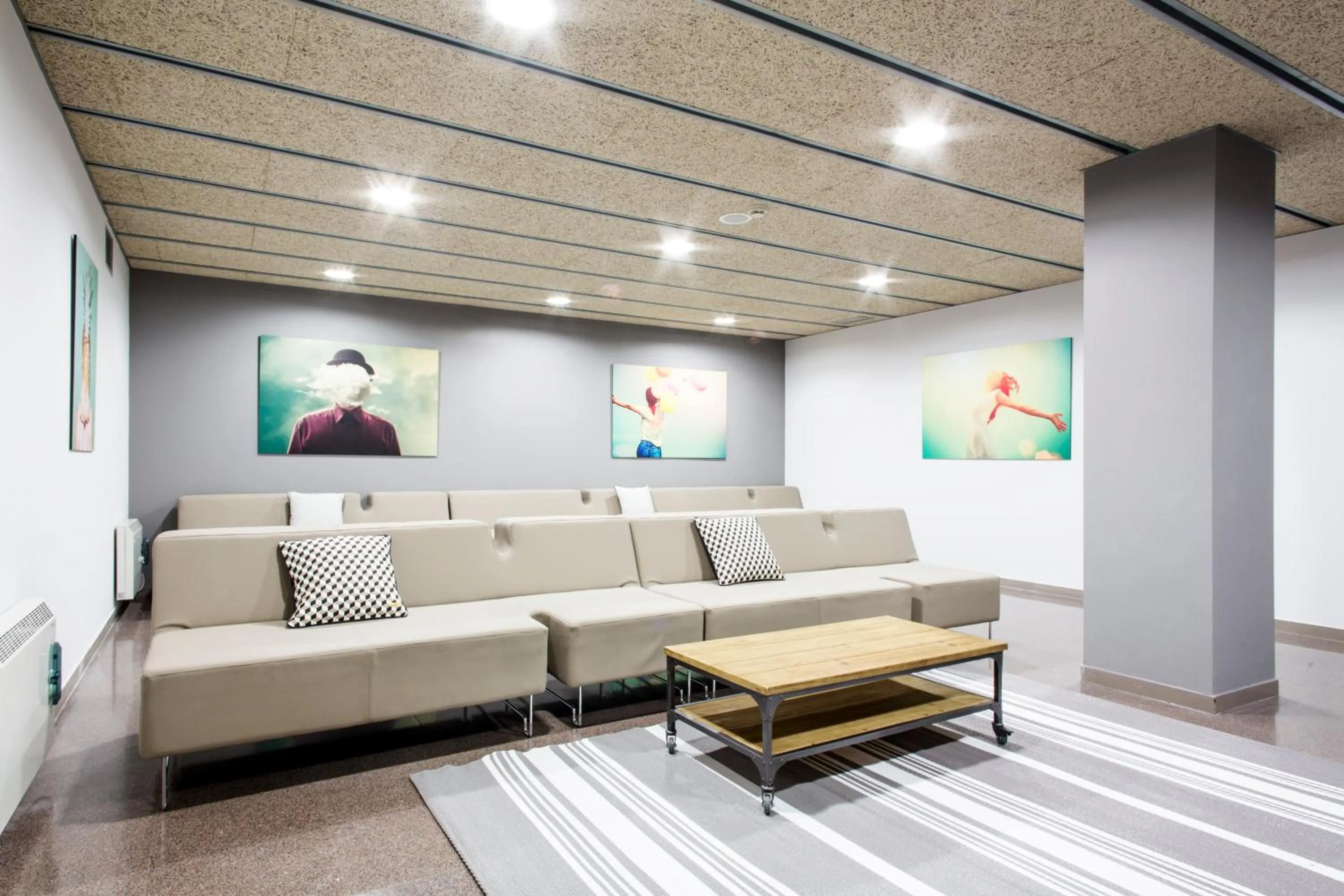 Communal lounge/ TV room in Residencia Universitaria Resa As Burgas