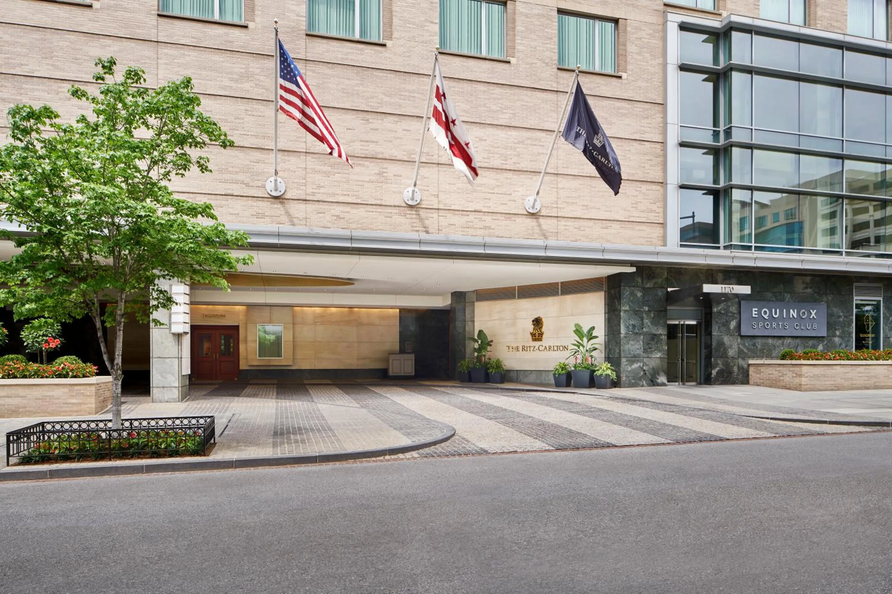 Property building in The Ritz-Carlton, Washington, D.C.
