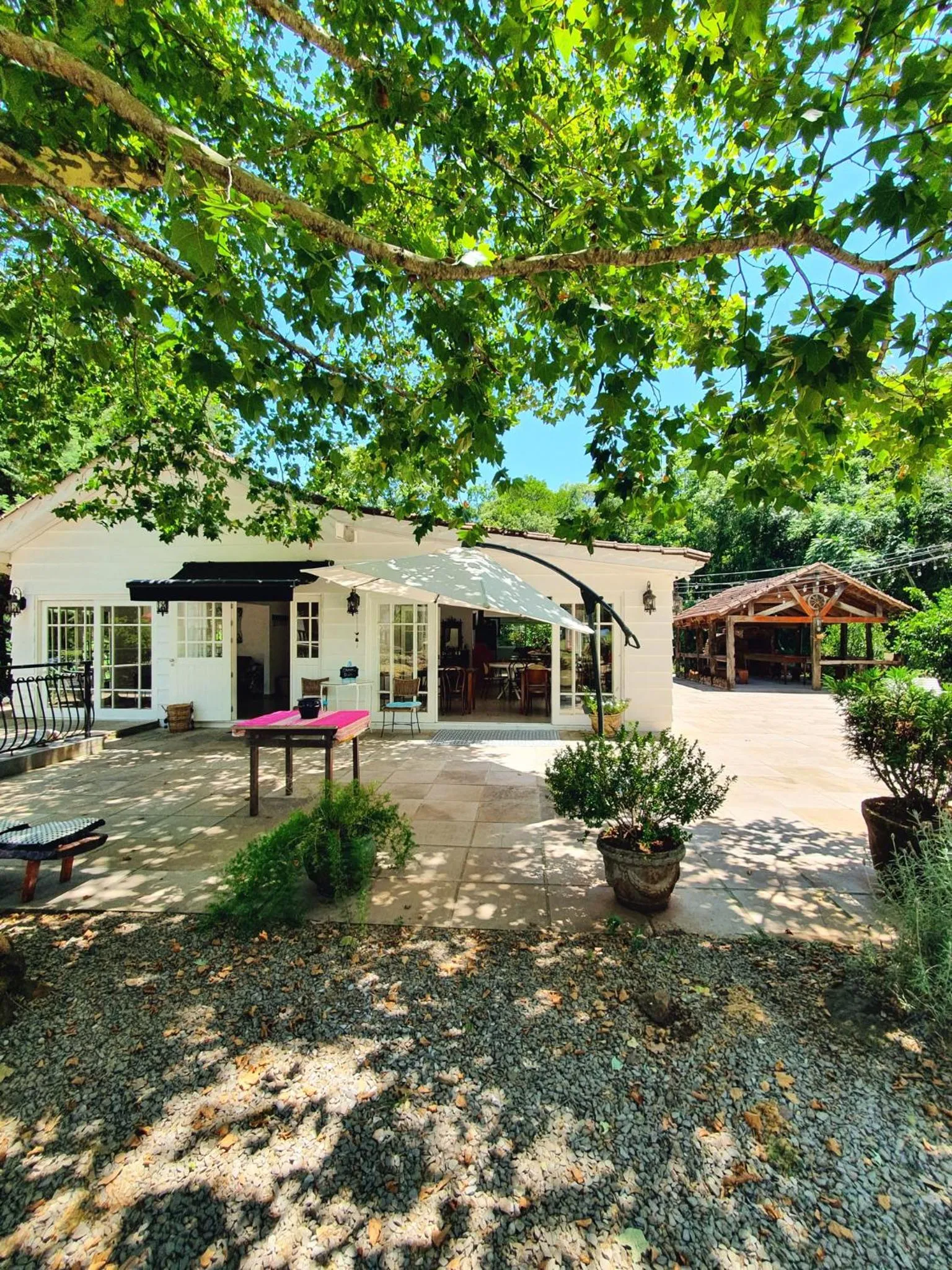 Restaurant/places to eat in Pousada La Vista