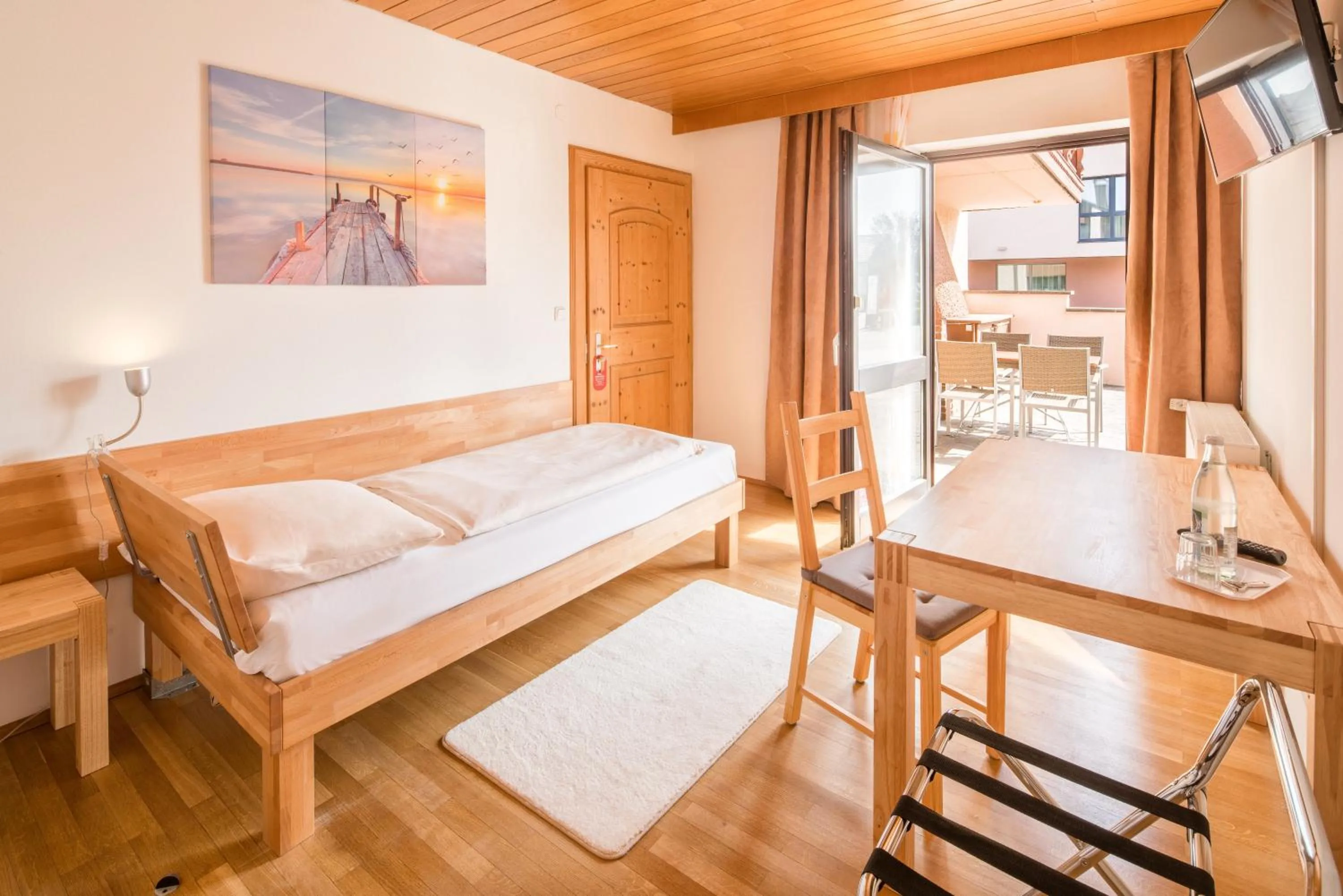 Decorative detail, Bed in Hotel Bettstadl