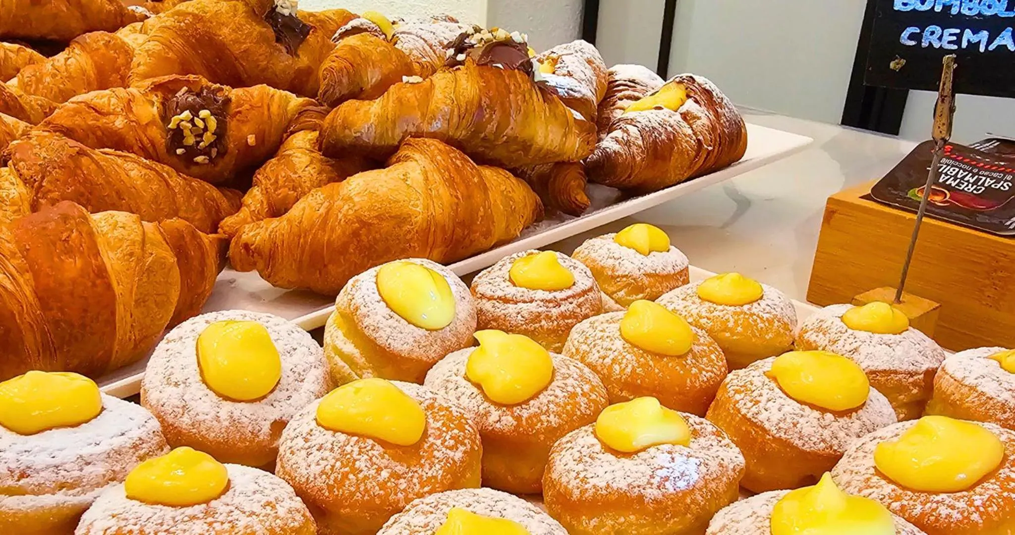 Breakfast in Hotel Bellini