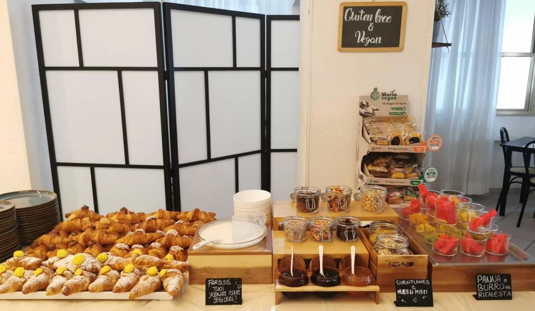 Breakfast in Hotel Bellini