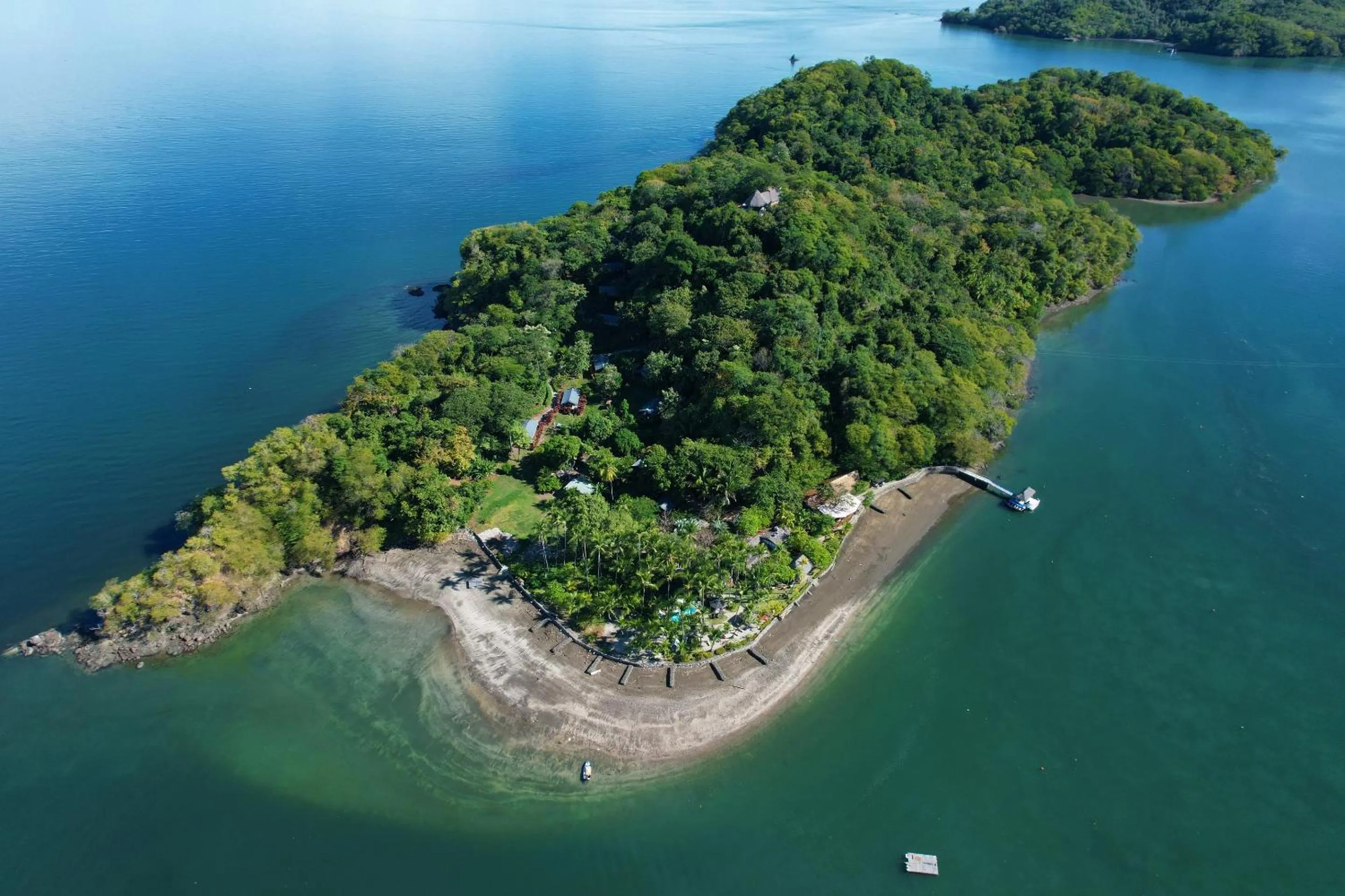 Natural landscape in Isla Chiquita Glamping Hotel