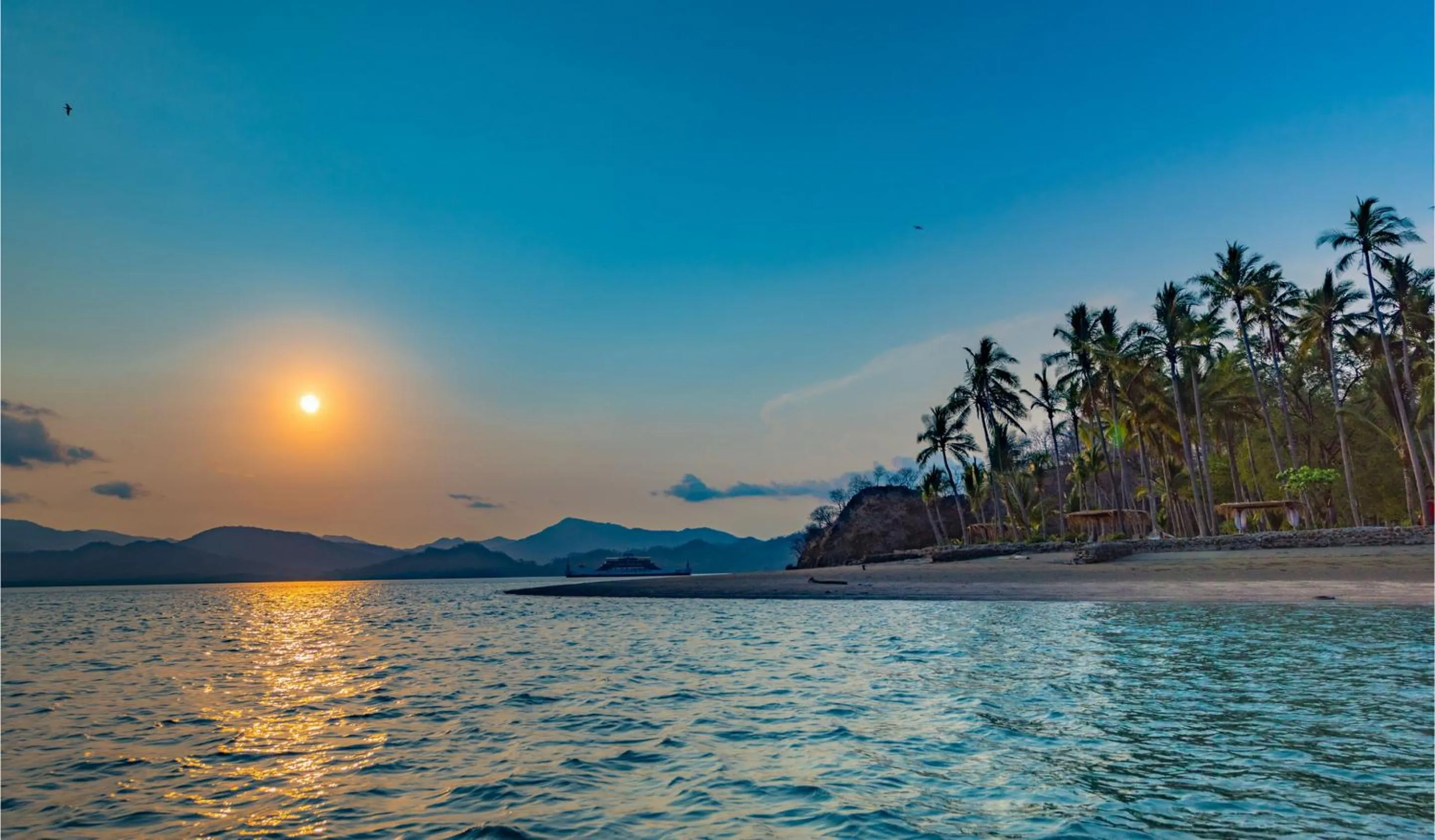 Natural landscape in Isla Chiquita Glamping Hotel