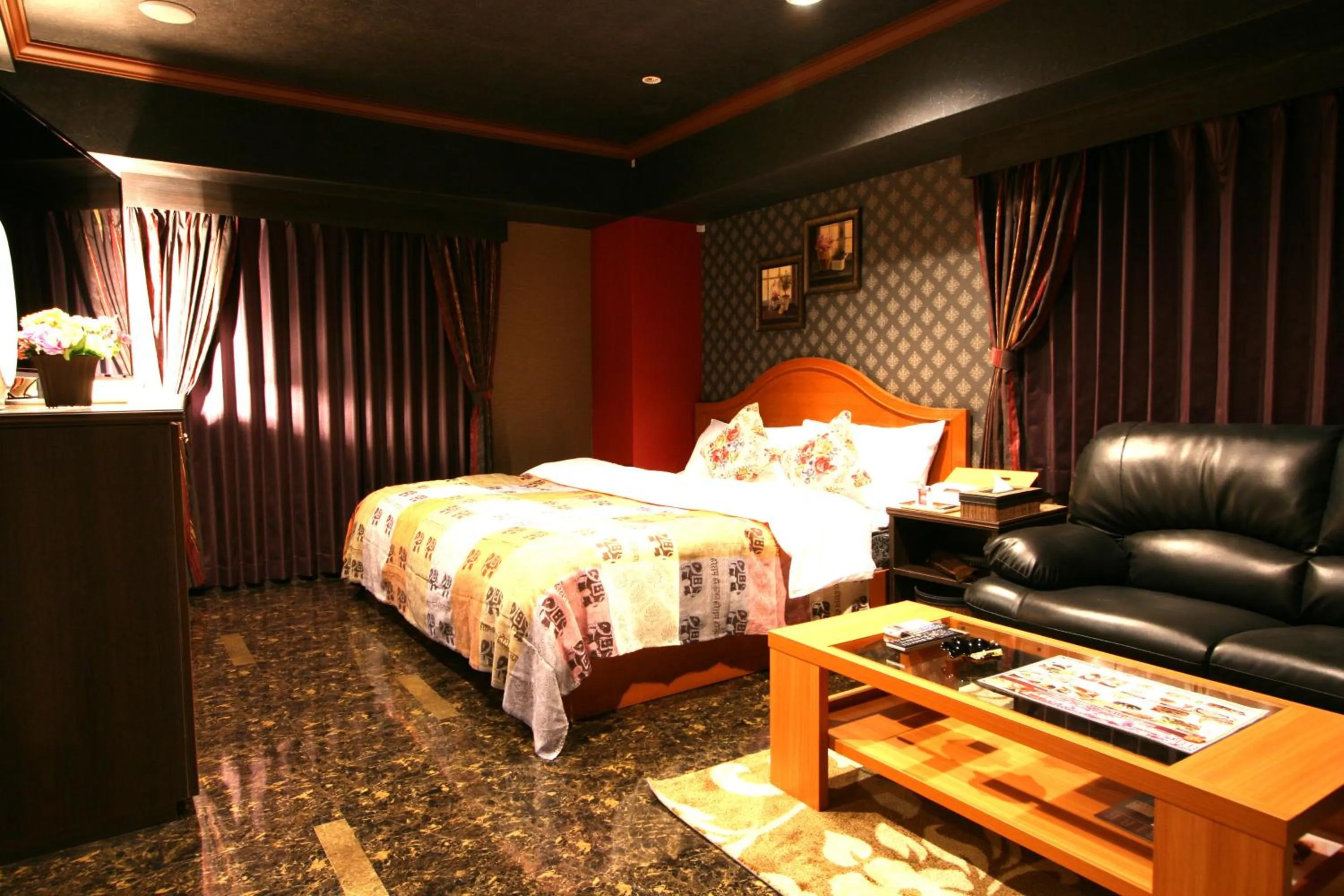 Bedroom, Bed in AURA Seki Inter (Adult Only)