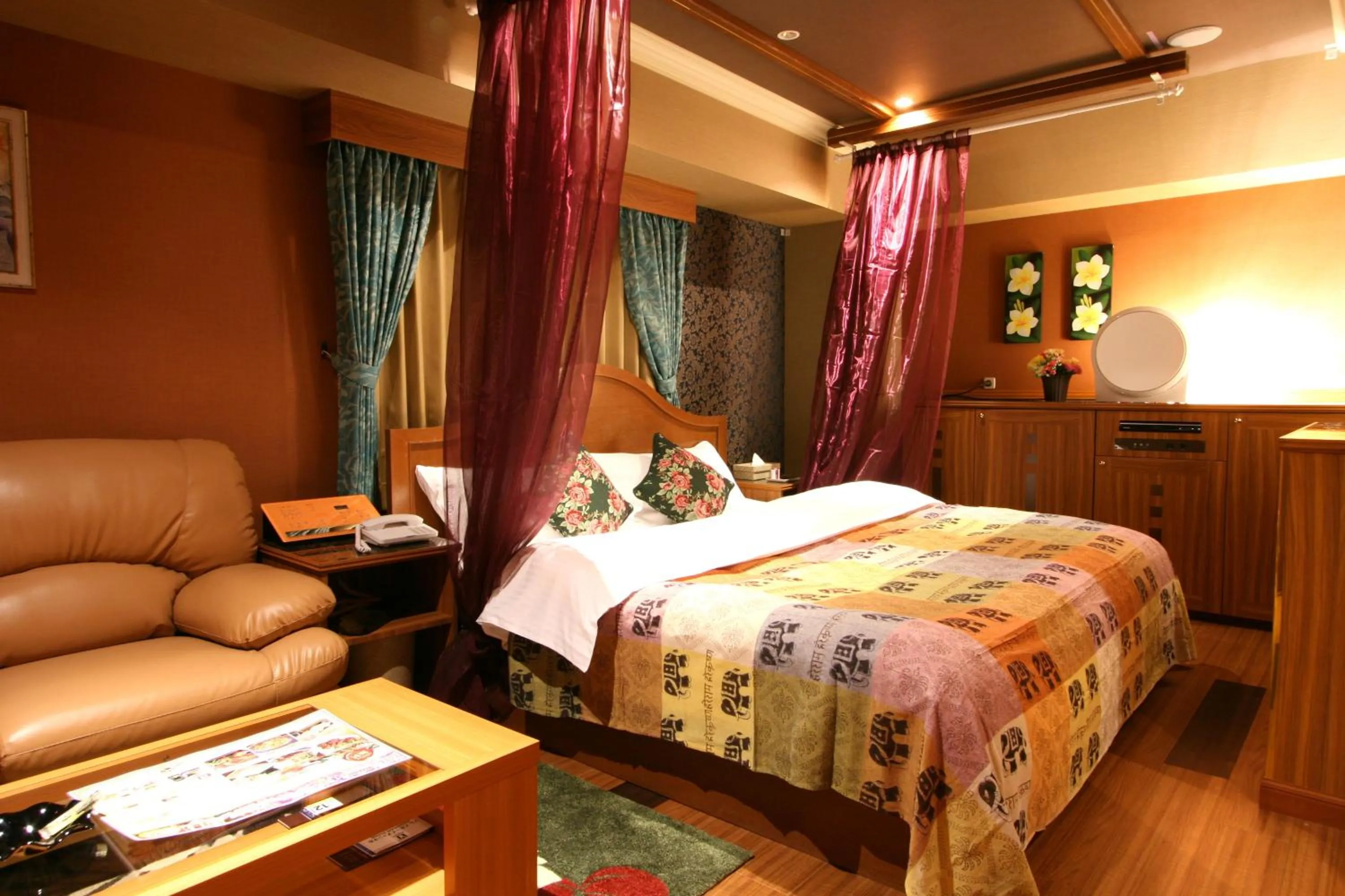 Bedroom, Bed in AURA Seki Inter (Adult Only)