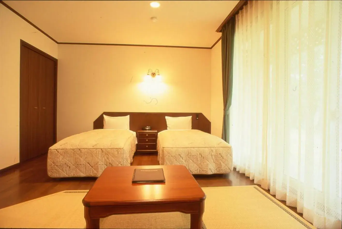 Photo of the whole room in Canari Photo of the whole room in Canari