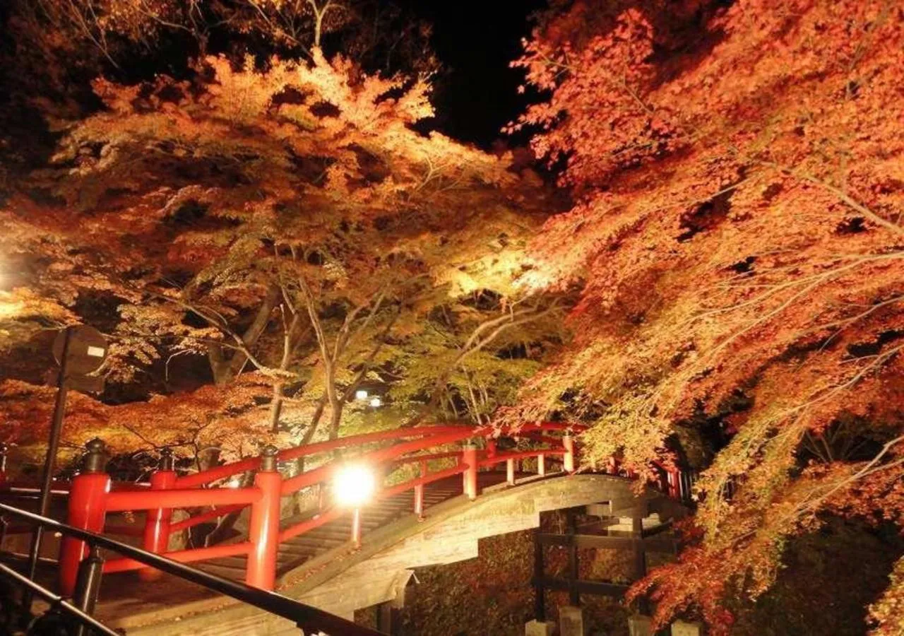 Nearby landmark in Ikaho Syusuien