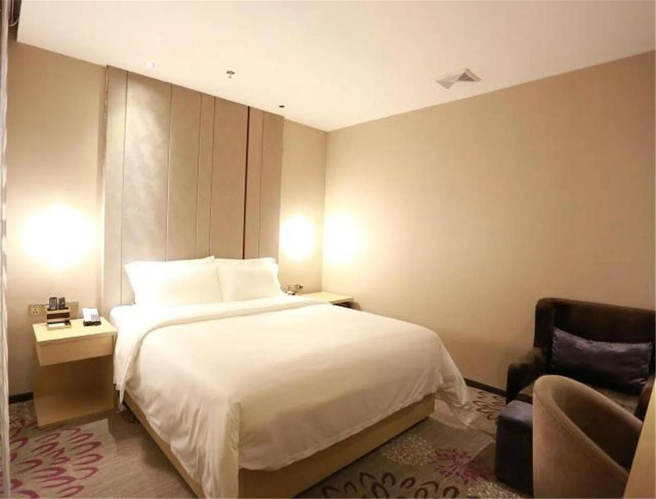 Bed in Foshan Lavande Kuiqi Road Subway Station