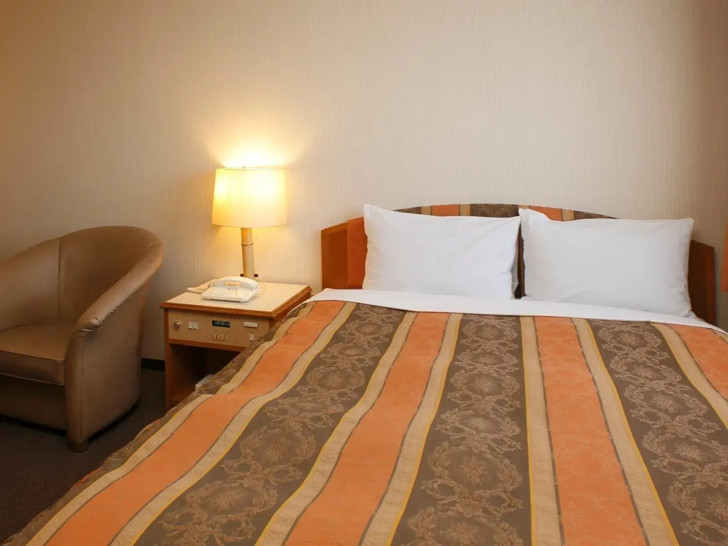 Bedroom, Bed in Sakaide Grand Hotel Bedroom, Bed in Sakaide Grand Hotel