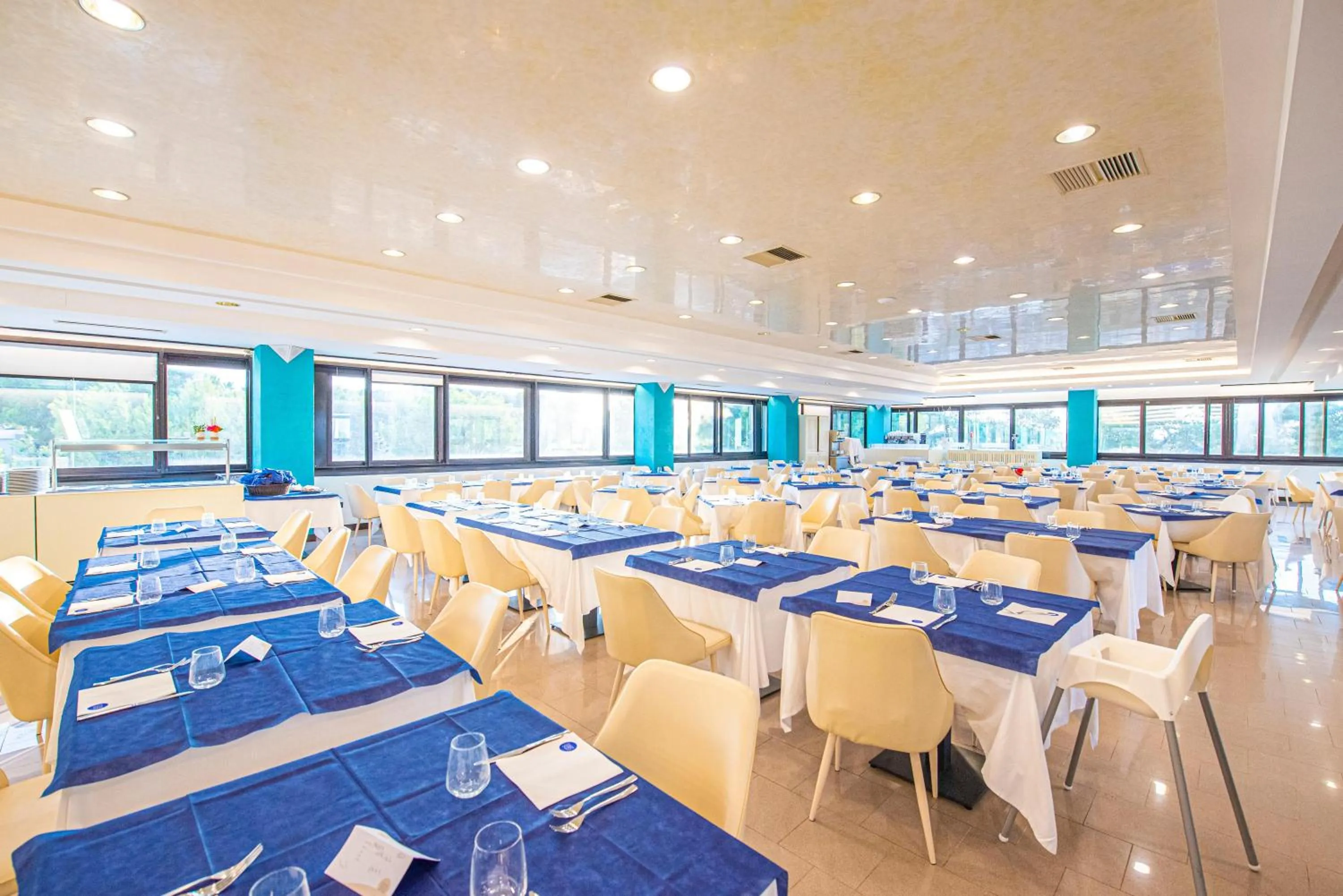 Restaurant/places to eat in Porto Giardino - CDSHotels