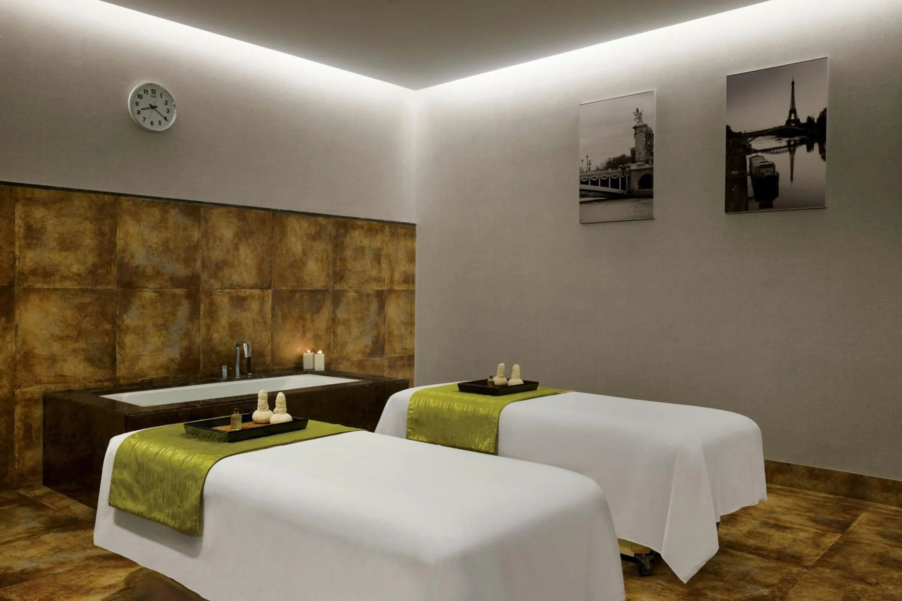 Spa and wellness centre/facilities, Bed in Amanora The Fern Pune, Series by Marriott