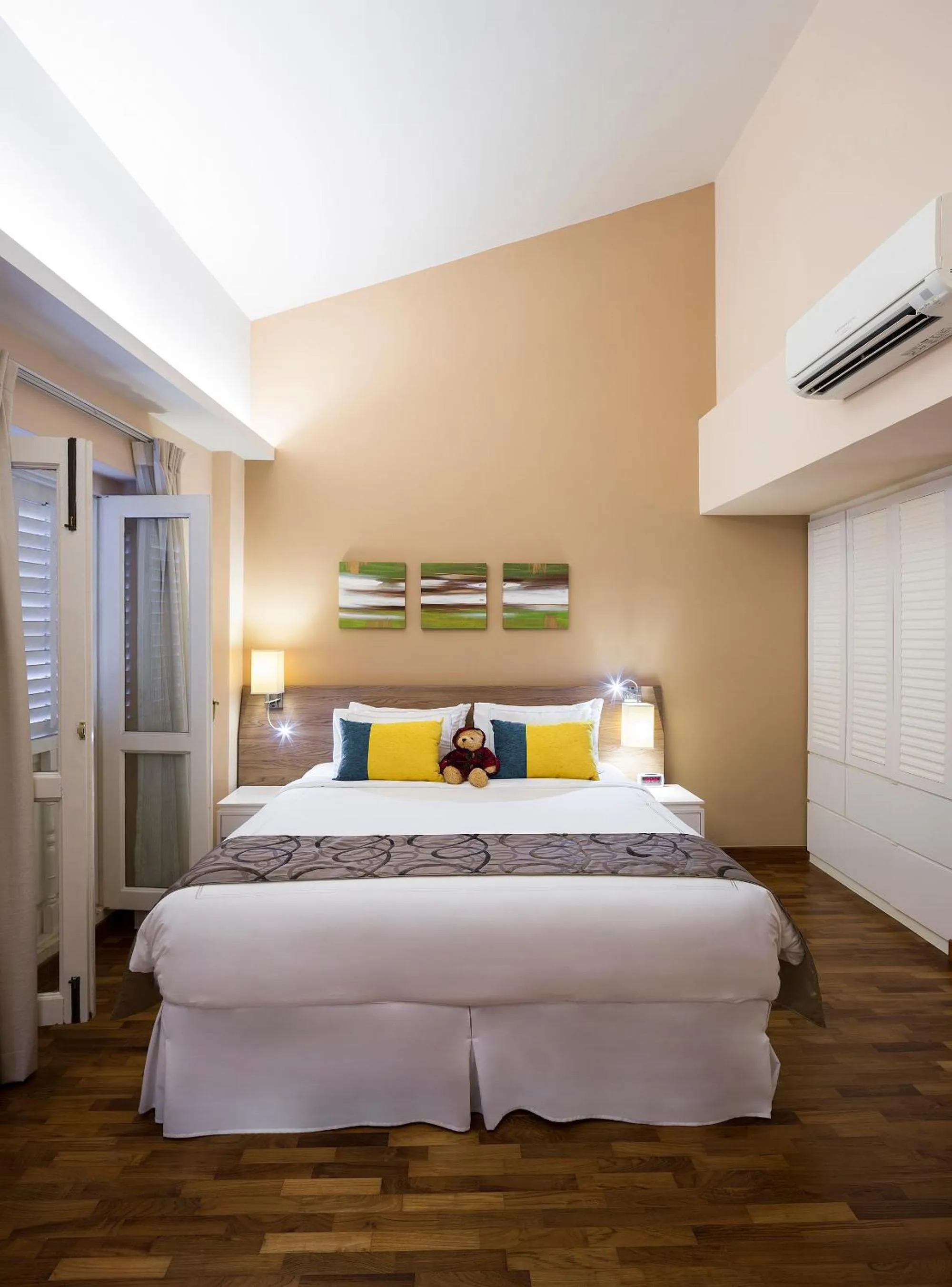 Bedroom, Bed in Park Avenue Robertson