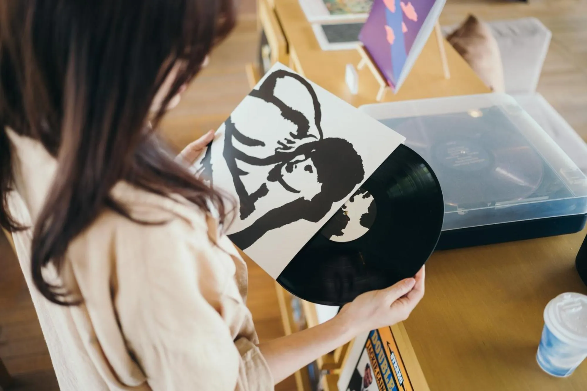 Communal lounge/ TV room in Setre Marina Biwako