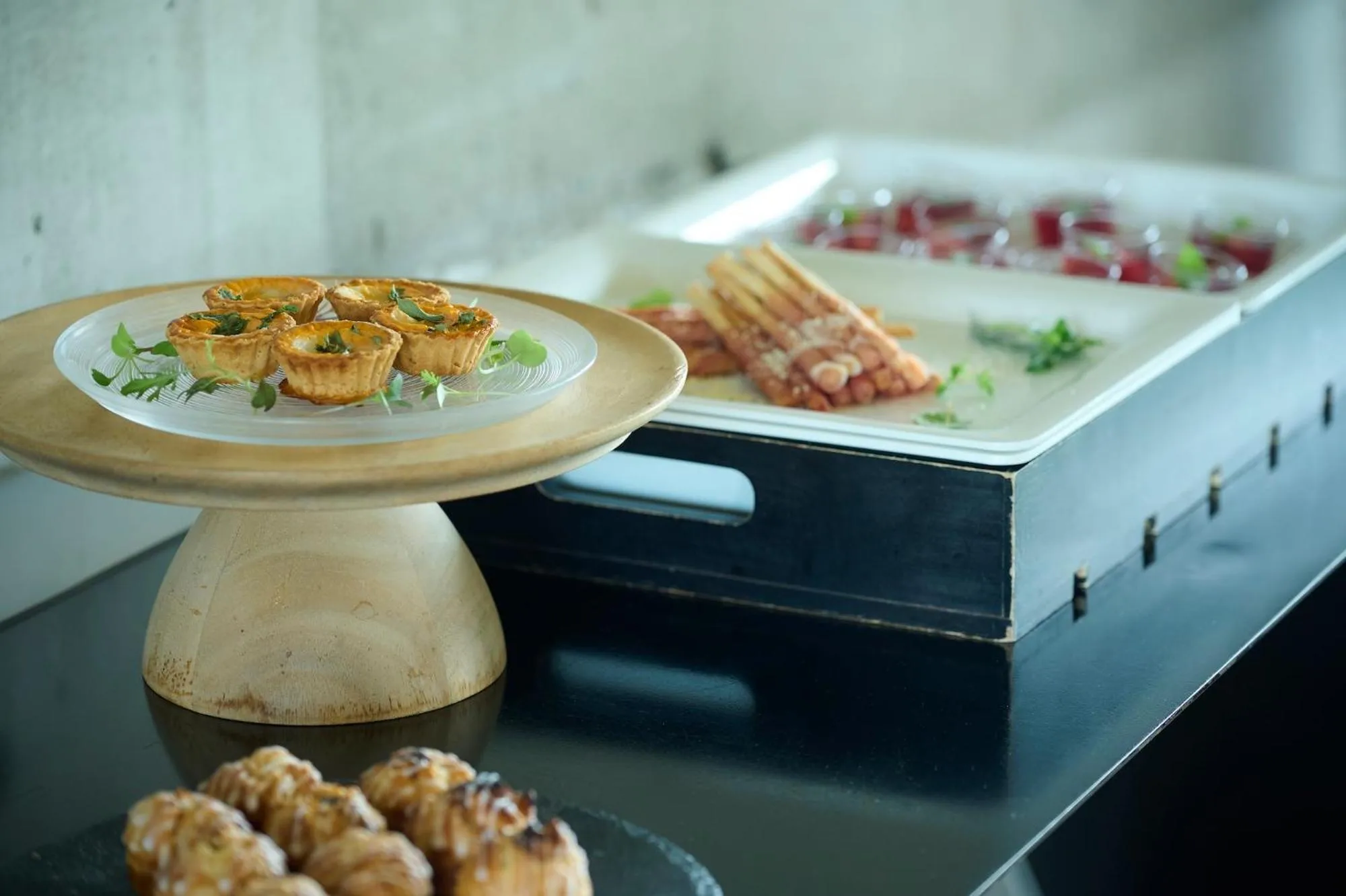 Communal lounge/ TV room in Setre Marina Biwako