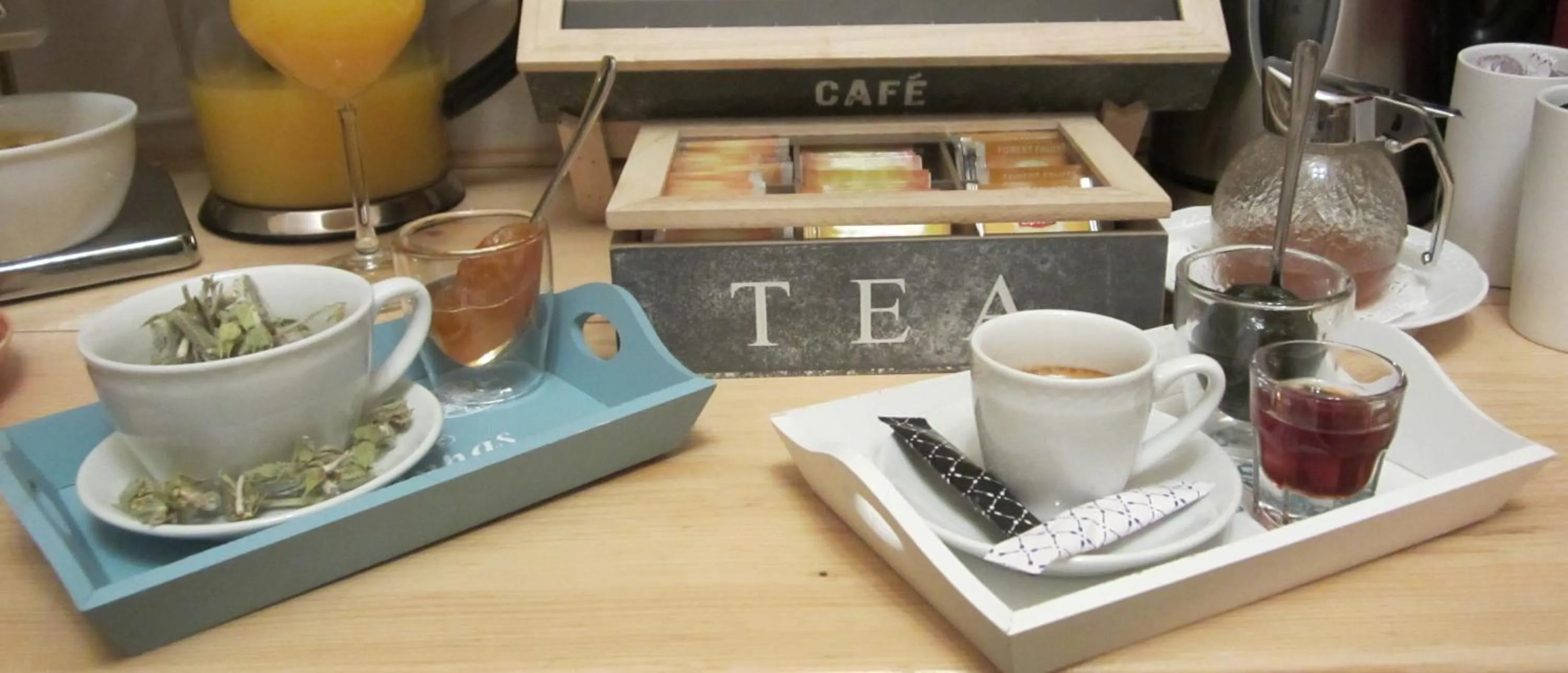 Breakfast in Palladian Home