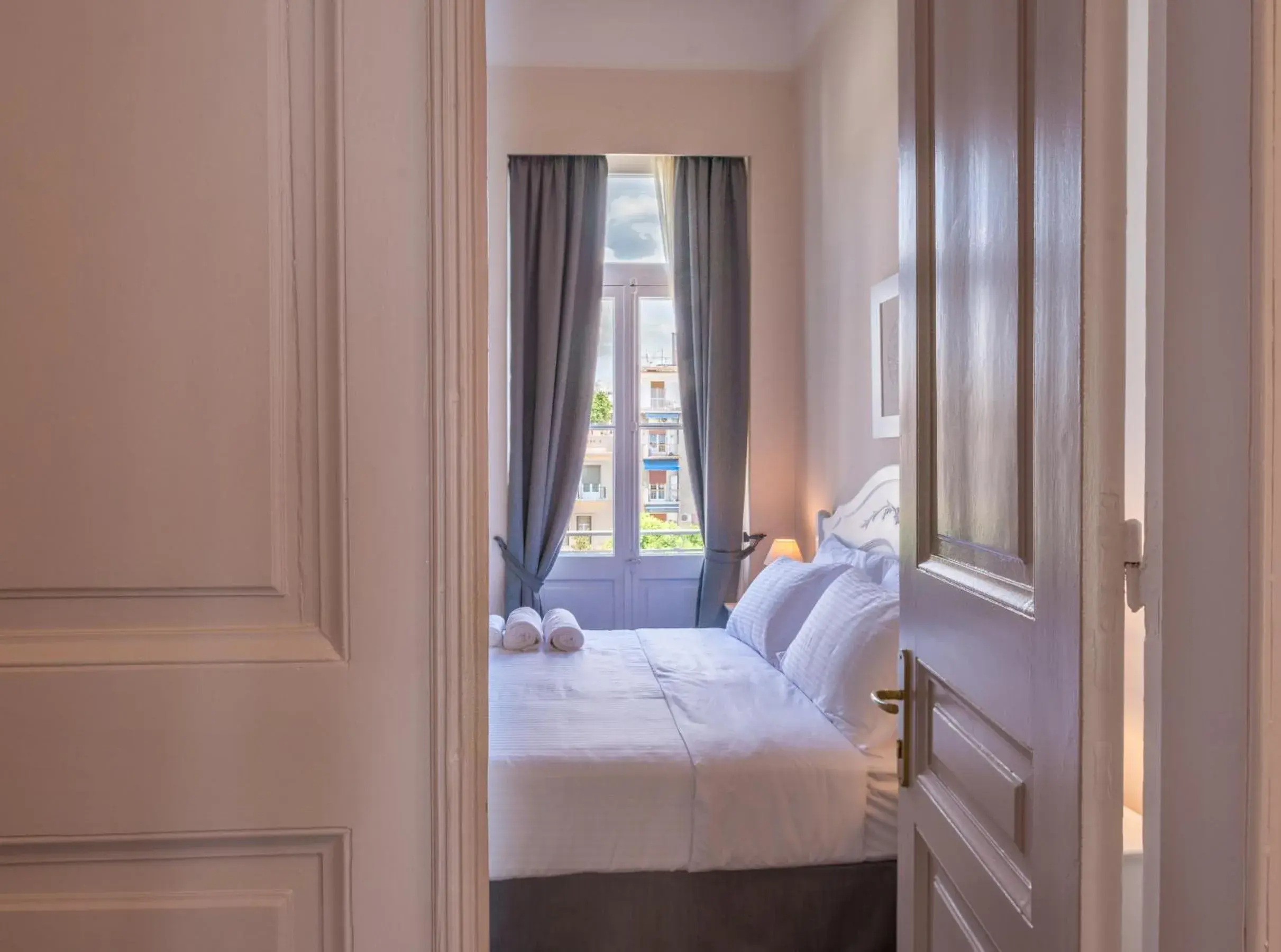 Decorative detail, Bed in Palladian Home Decorative detail, Bed in Palladian Home