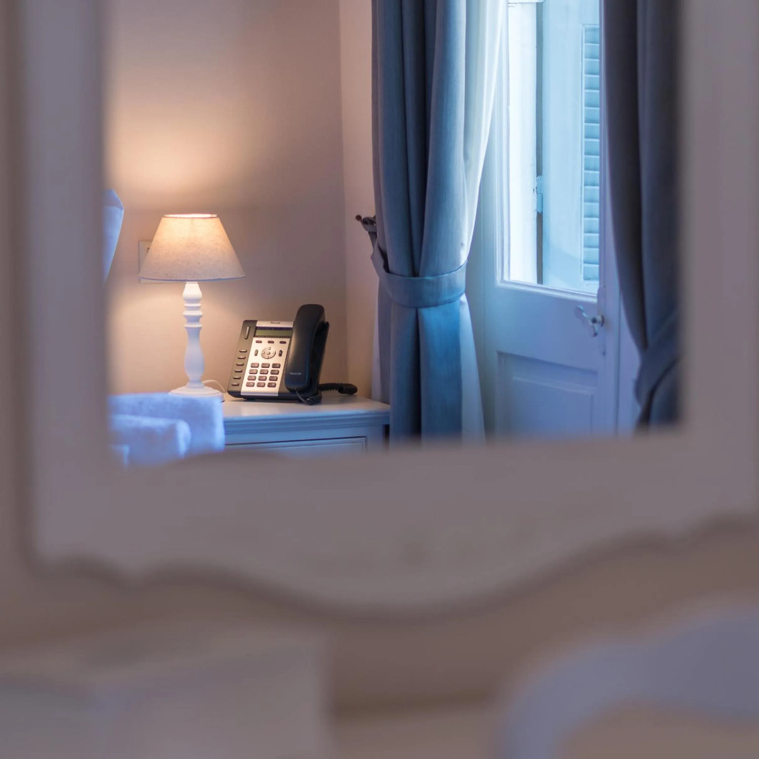 Decorative detail, Bed in Palladian Home