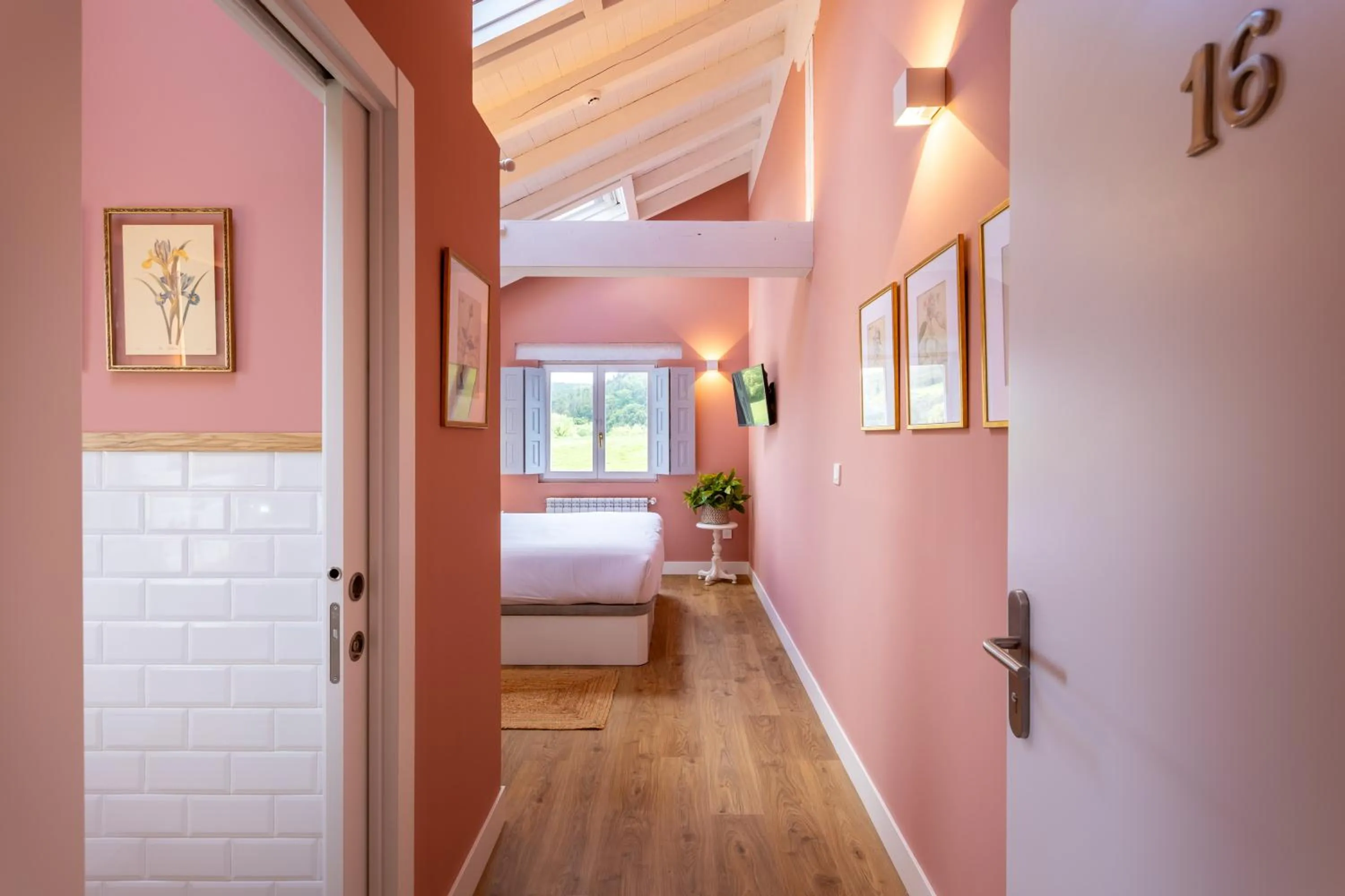 Photo of the whole room, Bed in Casona Las Cinco Calderas