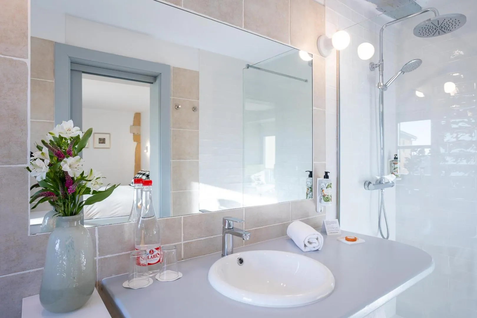 Shower in Casona Las Cinco Calderas