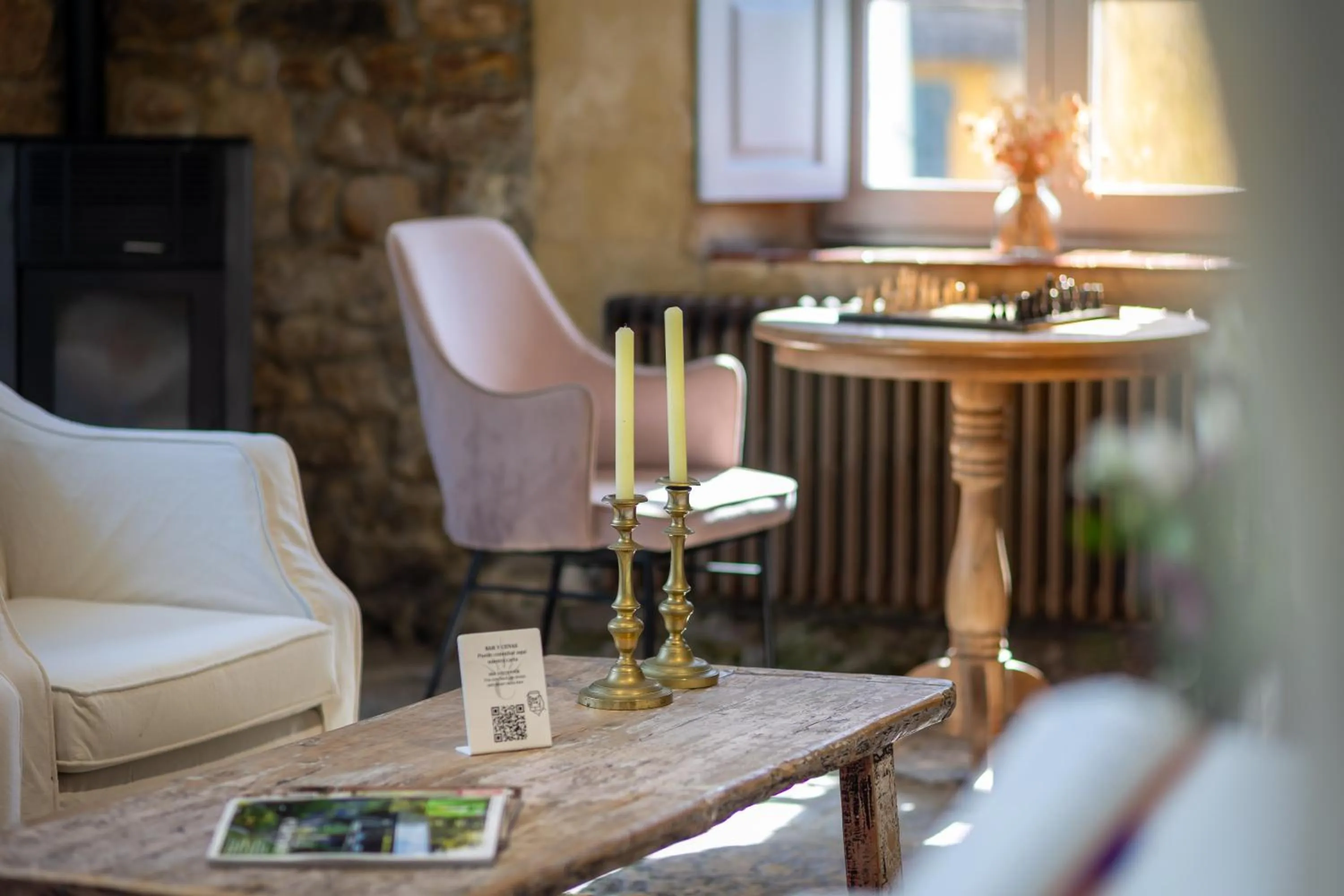 Communal lounge/ TV room in Casona Las Cinco Calderas