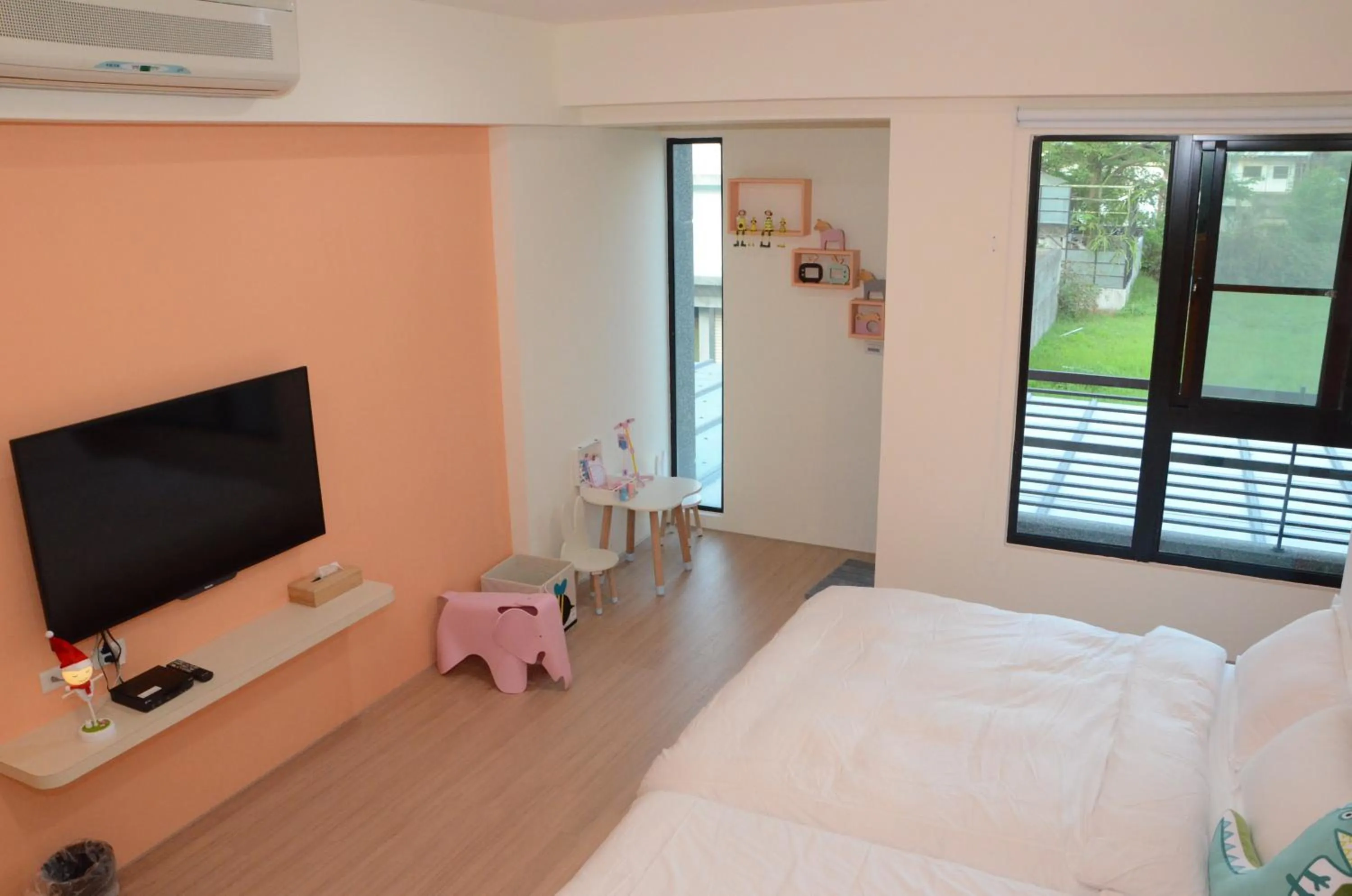 Bedroom, Bed in 胖蝸牛親子民宿