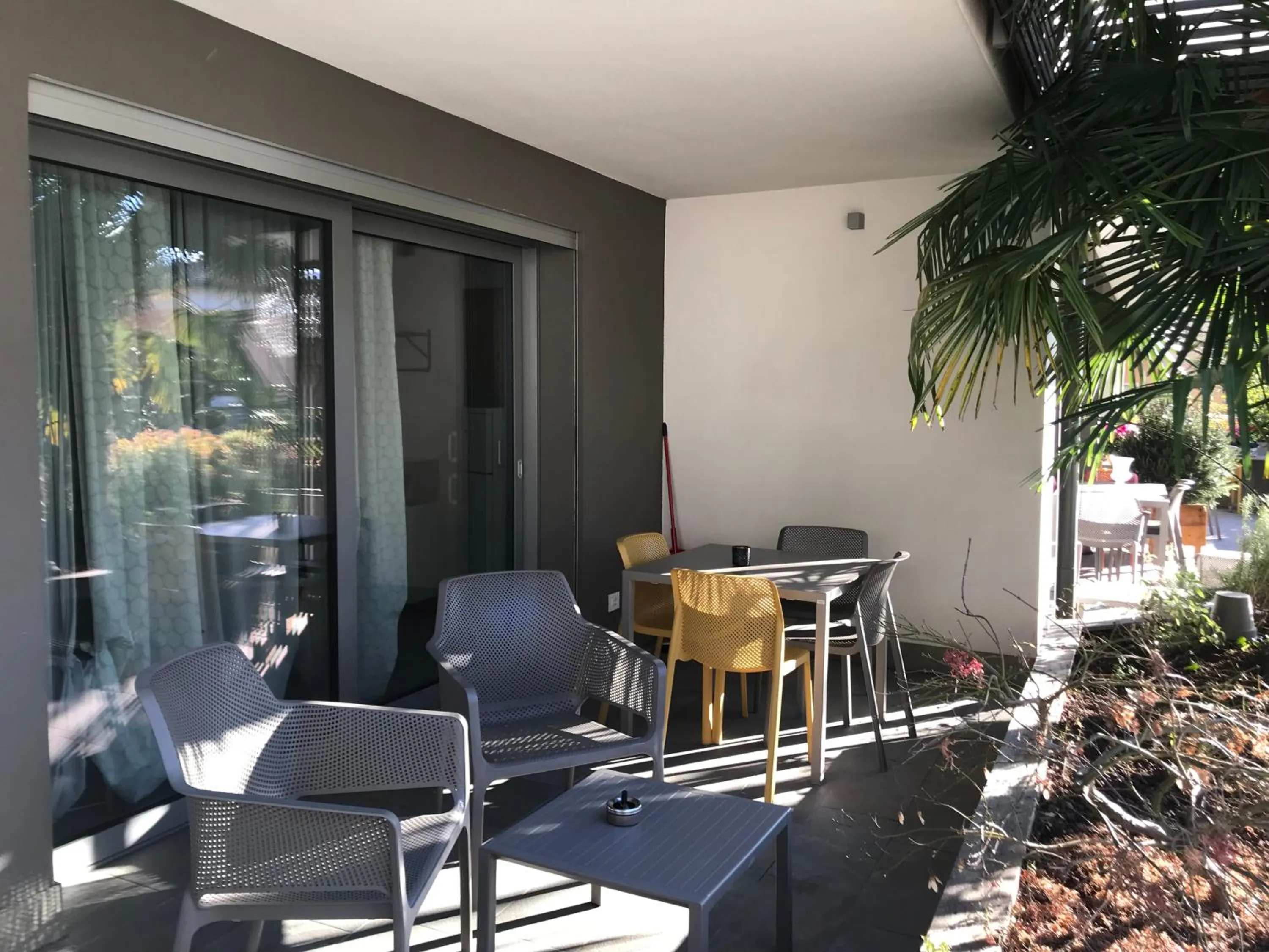 Property building in GardaBreak Rooms&Breakfast Holiday Apartments