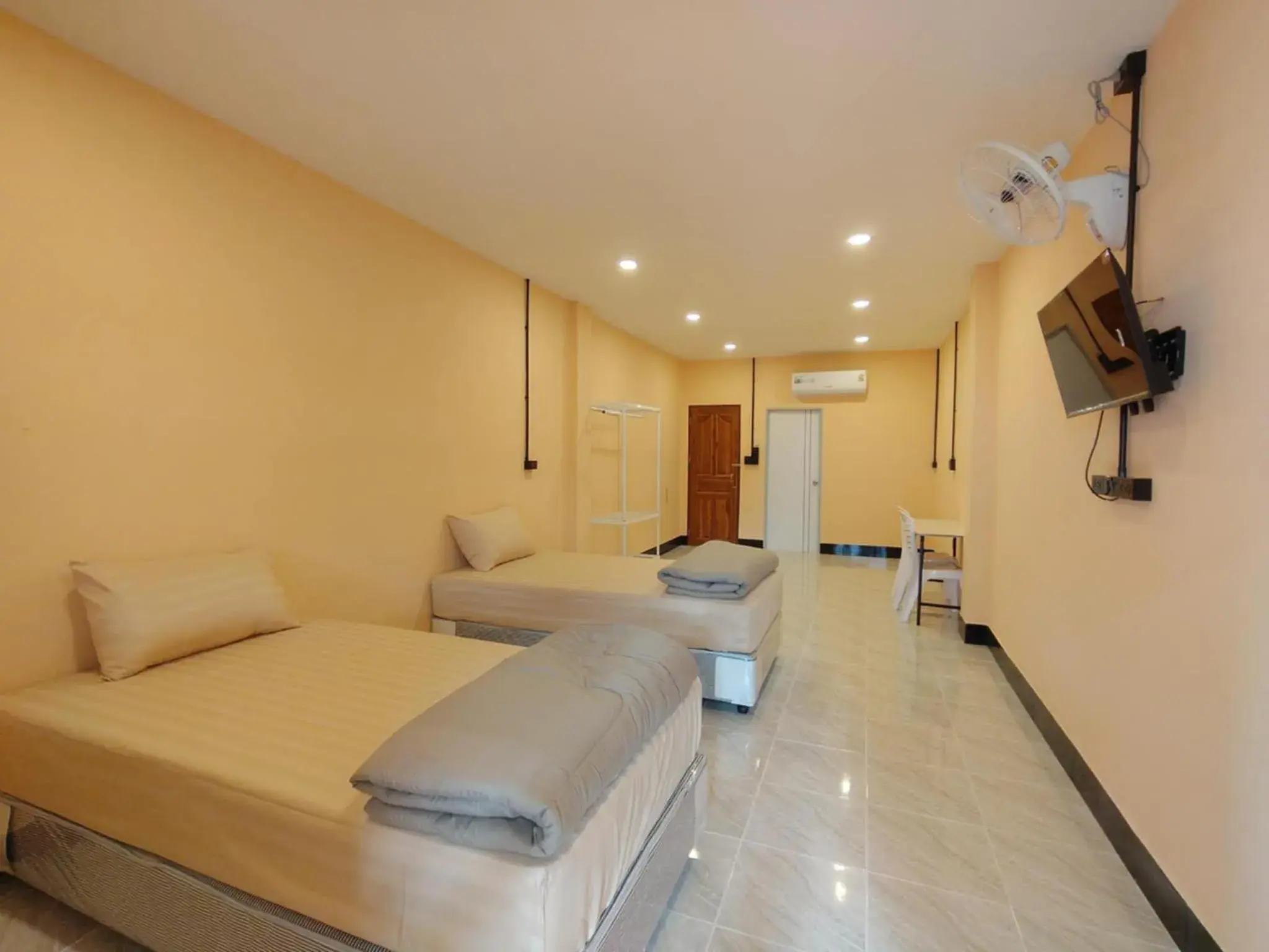 Standard Twin Room in PuengLuang Hotel Standard Twin Room in PuengLuang Hotel