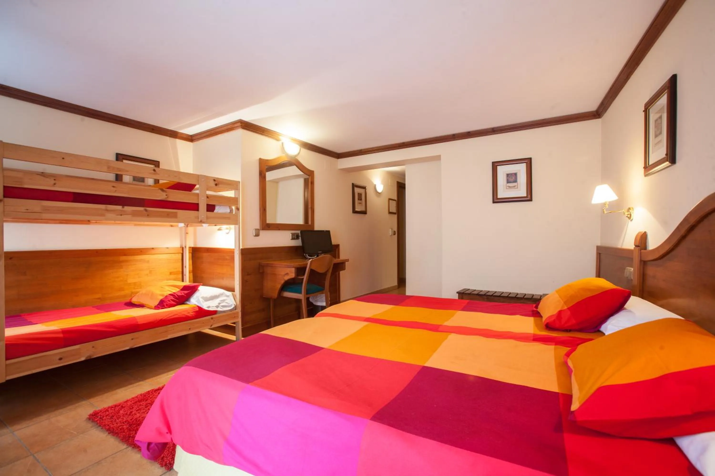 Photo of the whole room, Bed in Hotel Montané