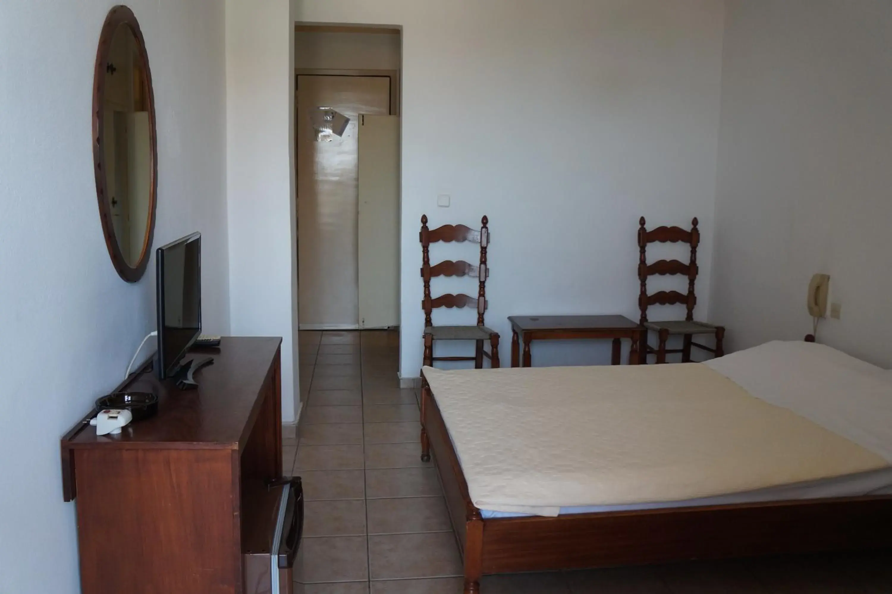 Large Double Room in Lemonies Large Double Room in Lemonies