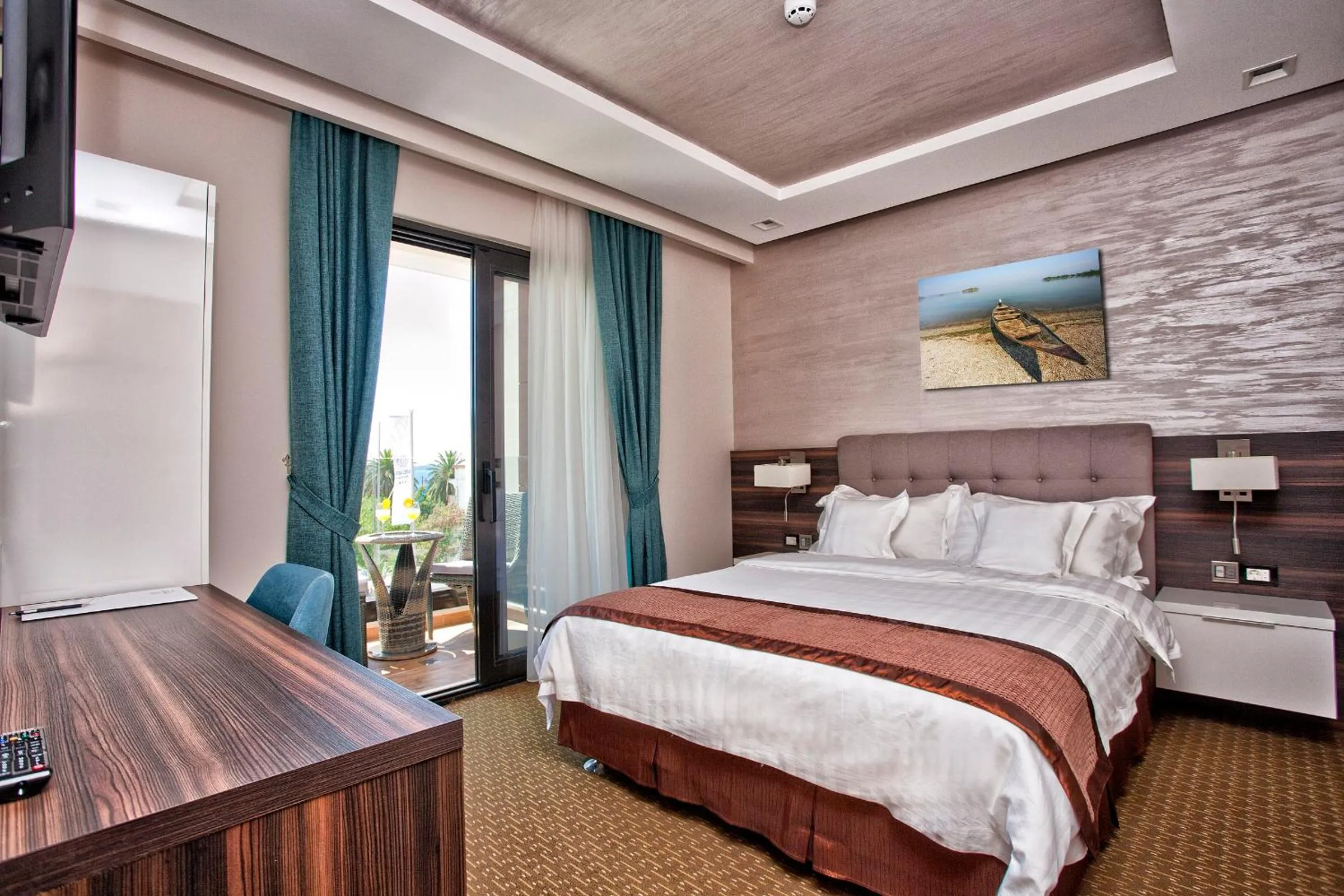 Bedroom, Bed in Wellness & Spa Hotel ACD