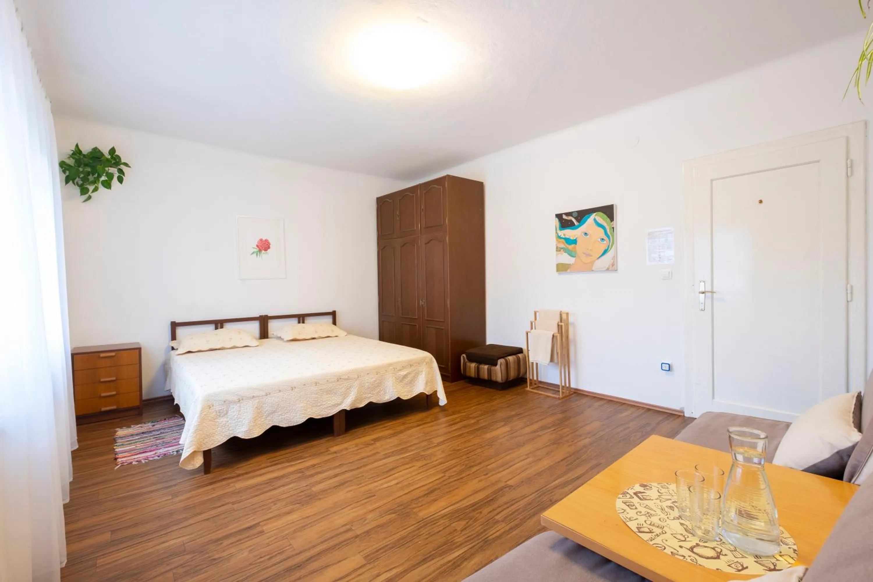 Photo of the whole room, Bed in Family Guesthouse GreenSLO