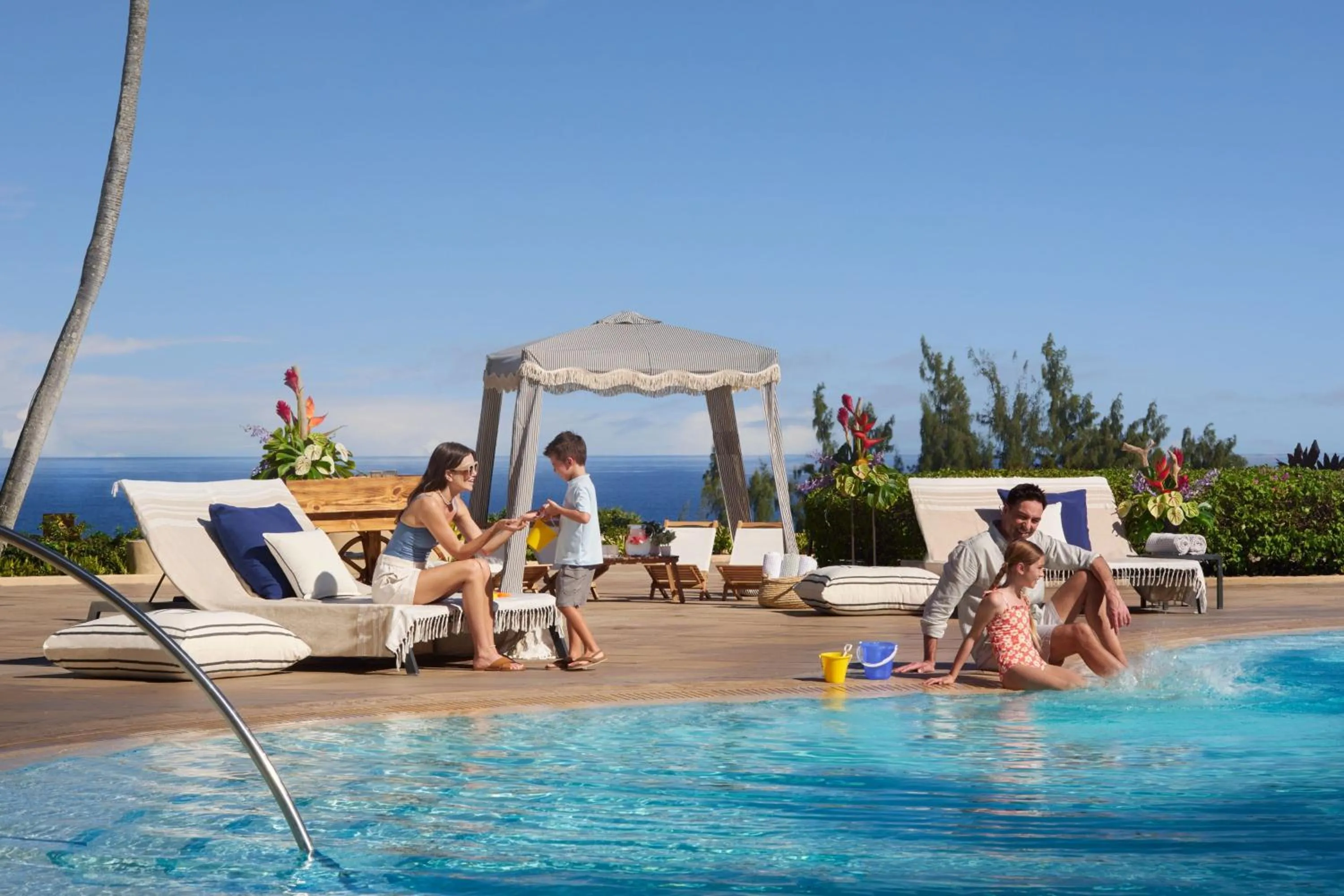 Swimming pool in The Ritz-Carlton Maui, Kapalua
