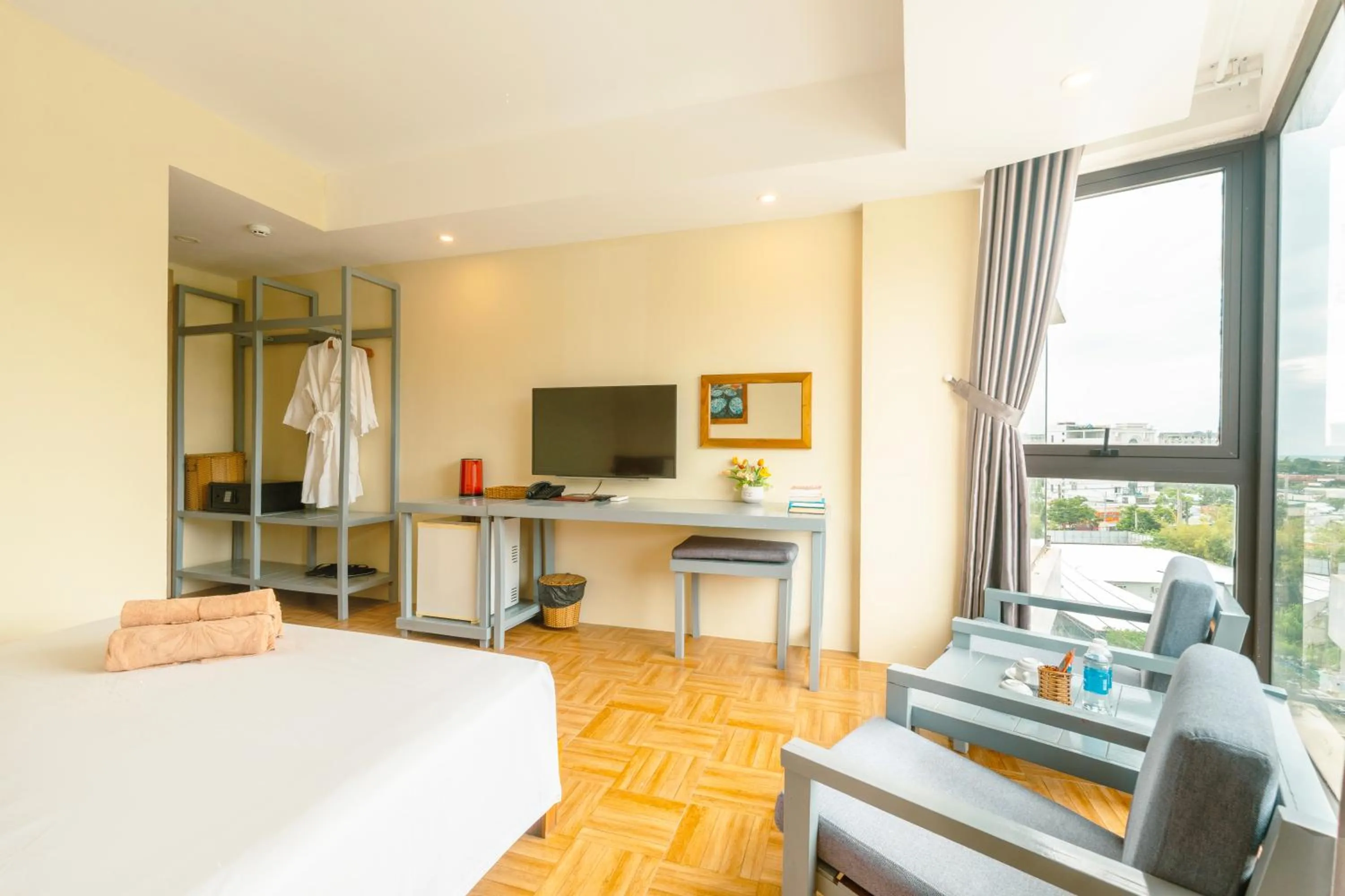 Bedroom, Bed in Golden Daisy Hotel Phu Quoc