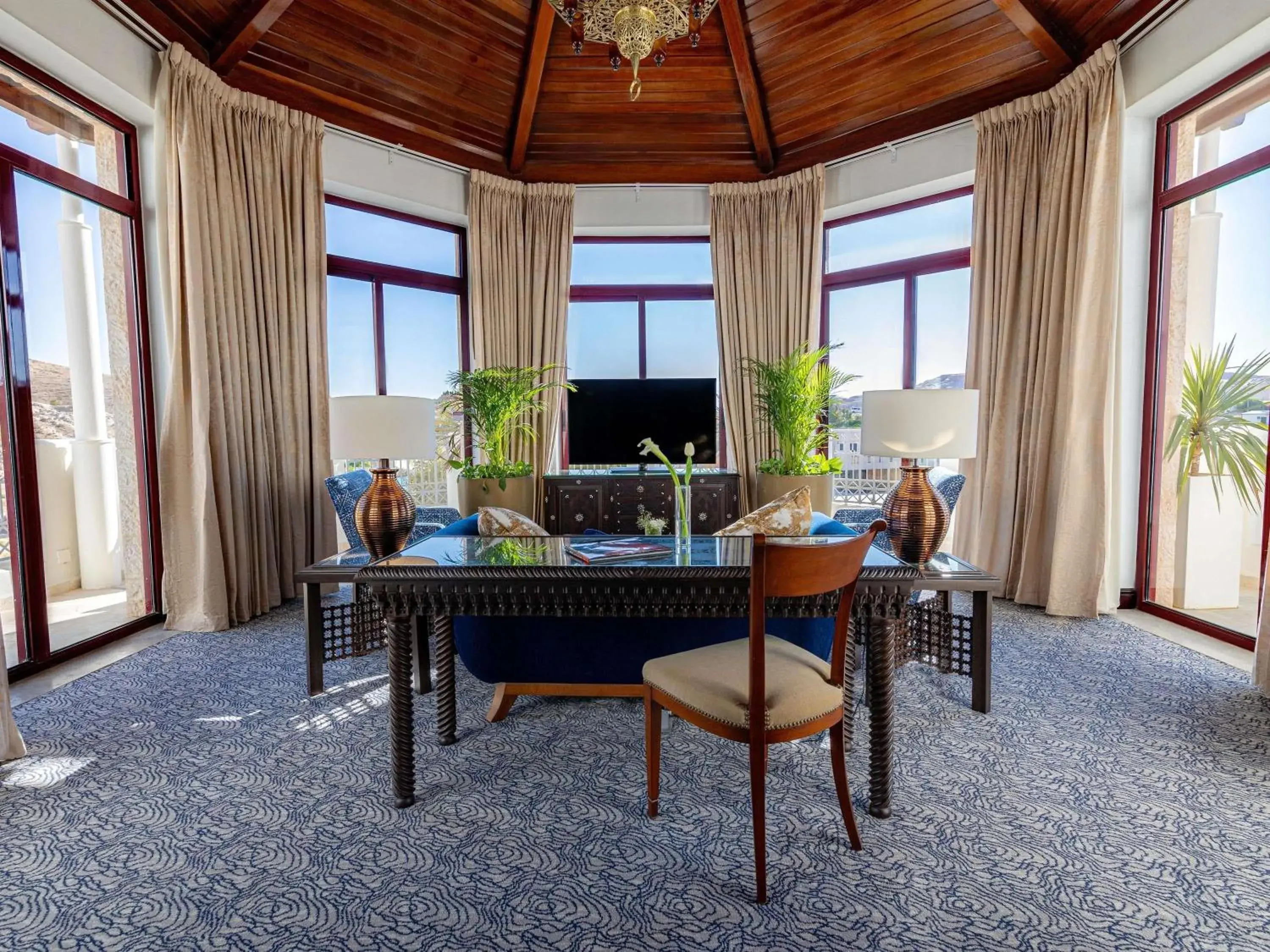 Bedroom in Mövenpick Resort Petra Bedroom in Mövenpick Resort Petra