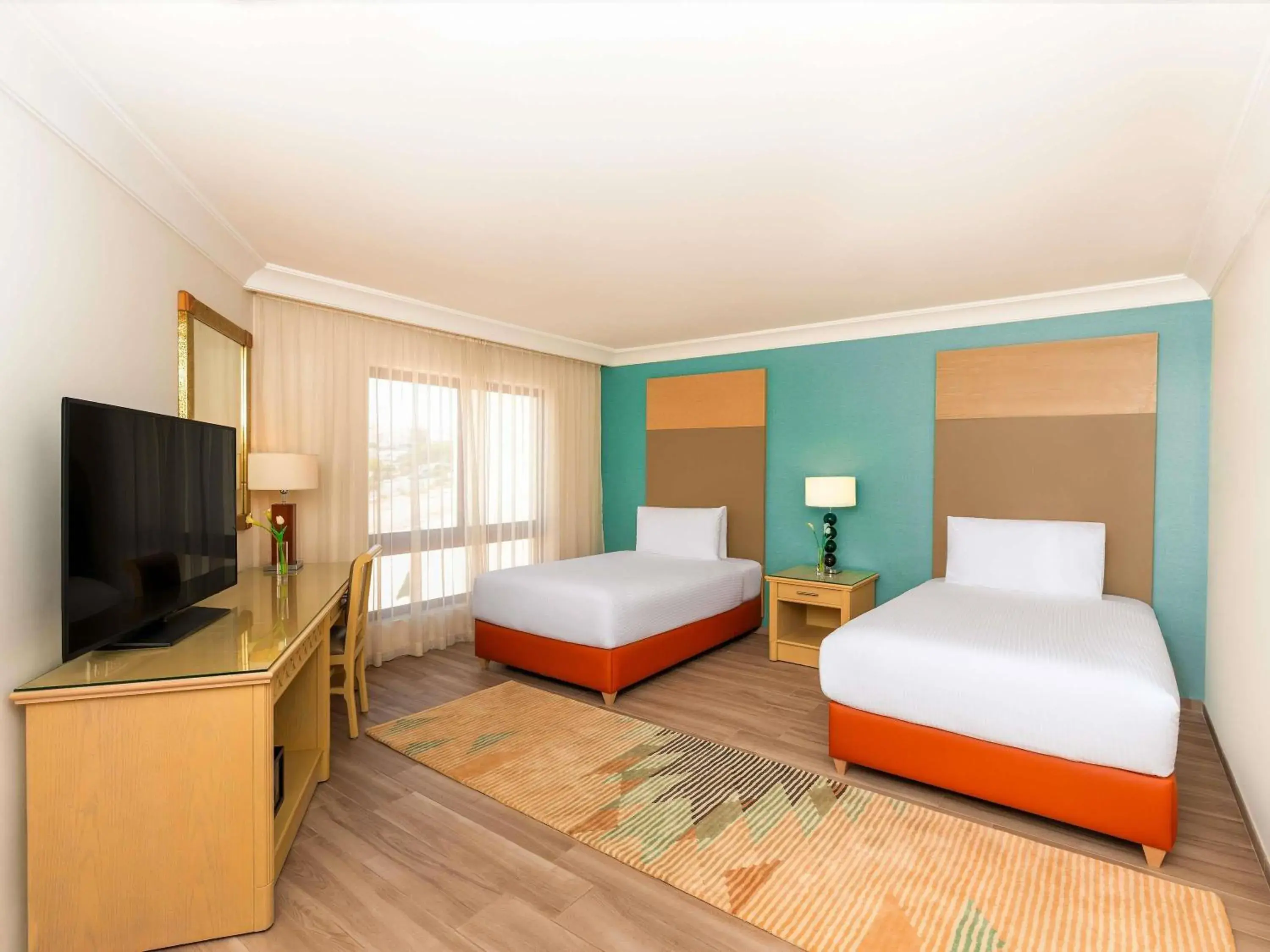 Superior Twin Room in Mövenpick Resort Petra Superior Twin Room in Mövenpick Resort Petra