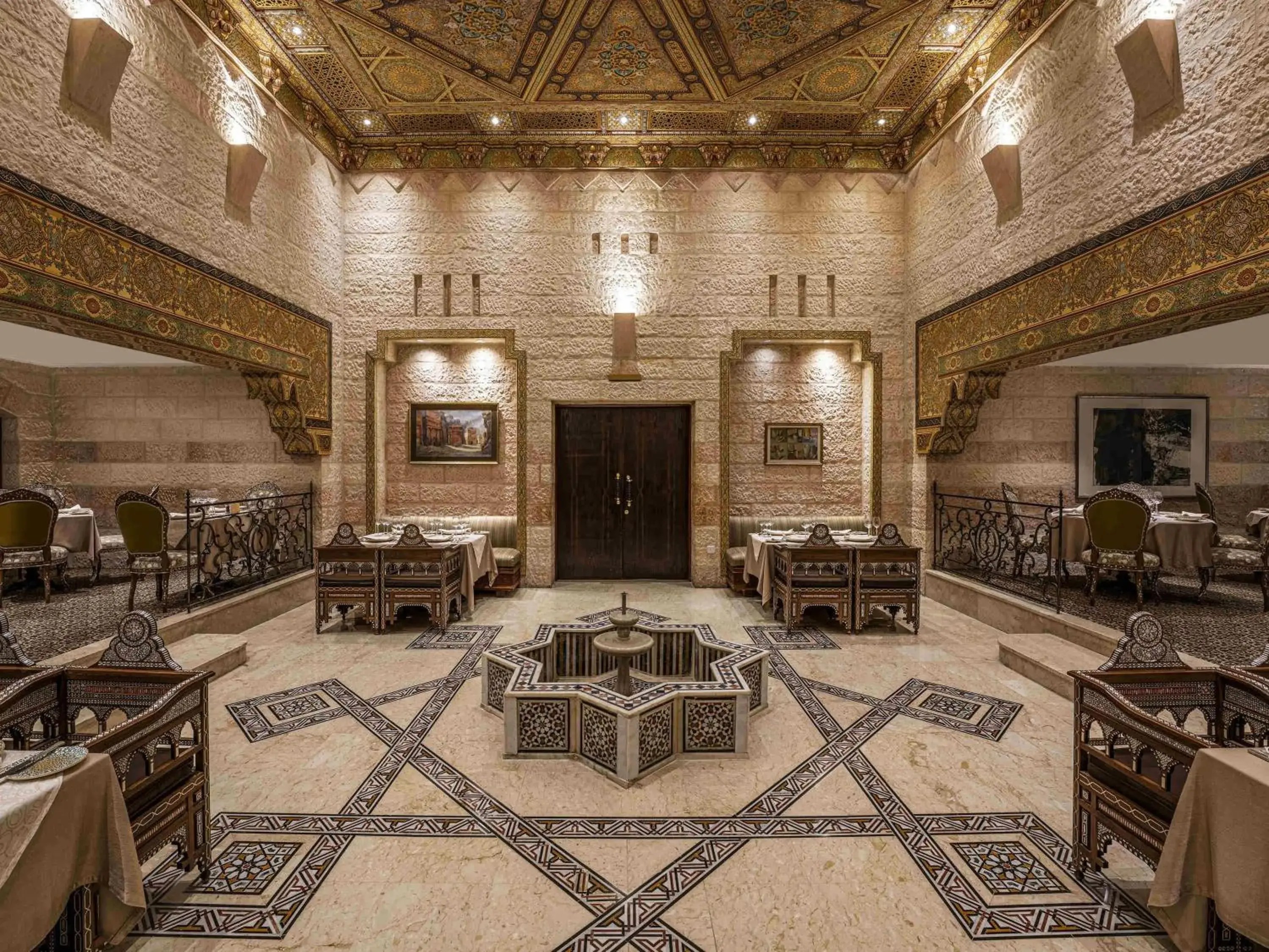 Restaurant/places to eat in Mövenpick Resort Petra Restaurant/places to eat in Mövenpick Resort Petra