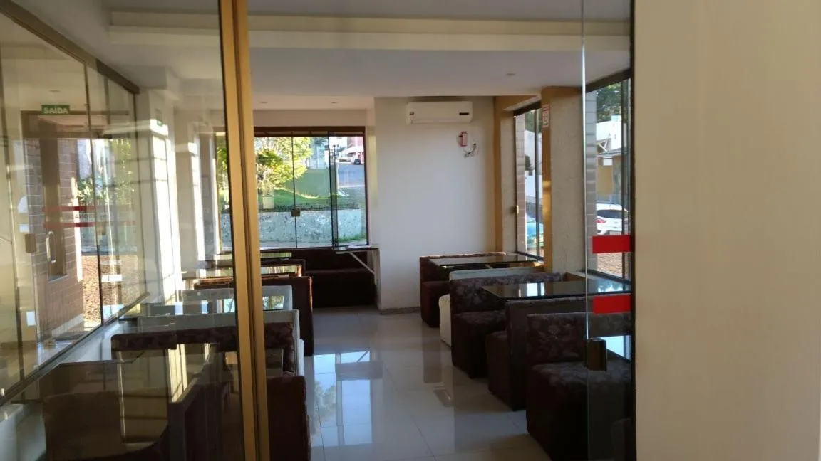 Santa Clara Hotel e Restaurante